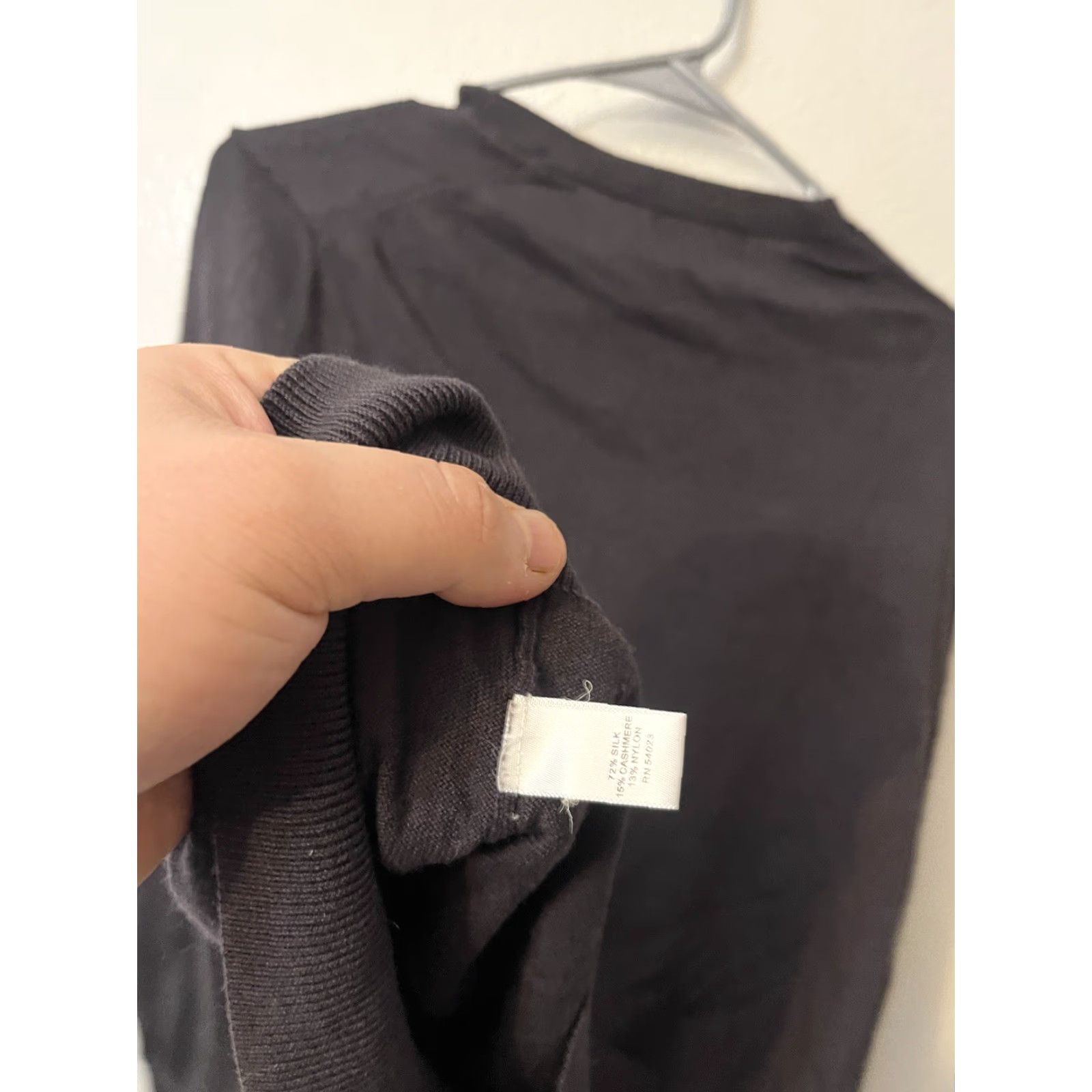 Banana Republic Banana Republic Men's V-Neck Luxury Blend Sweater Silk Cashmere Brown Medium Size US M / EU 48-50 / 2 - 4 Thumbnail