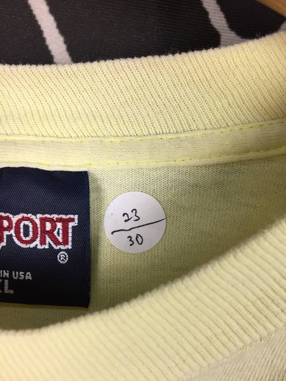 Jansport Vtg 90s Jansport Uncle Bobs Hot Spicy Salsa Made in Usa Tee Size US XL / EU 56 / 4 - 22 Thumbnail