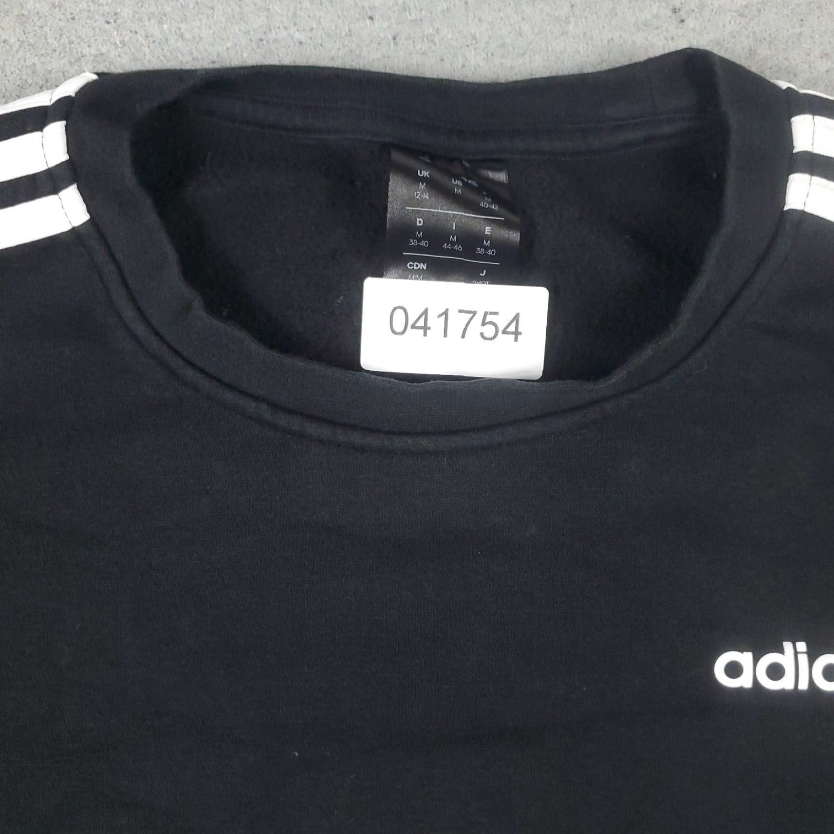 Adidas Adidas Sweater Womens Medium Black Pullover Casual Long Sleeve Crew Neck Size M / US 6-8 / IT 42-44 - 2 Thumbnail