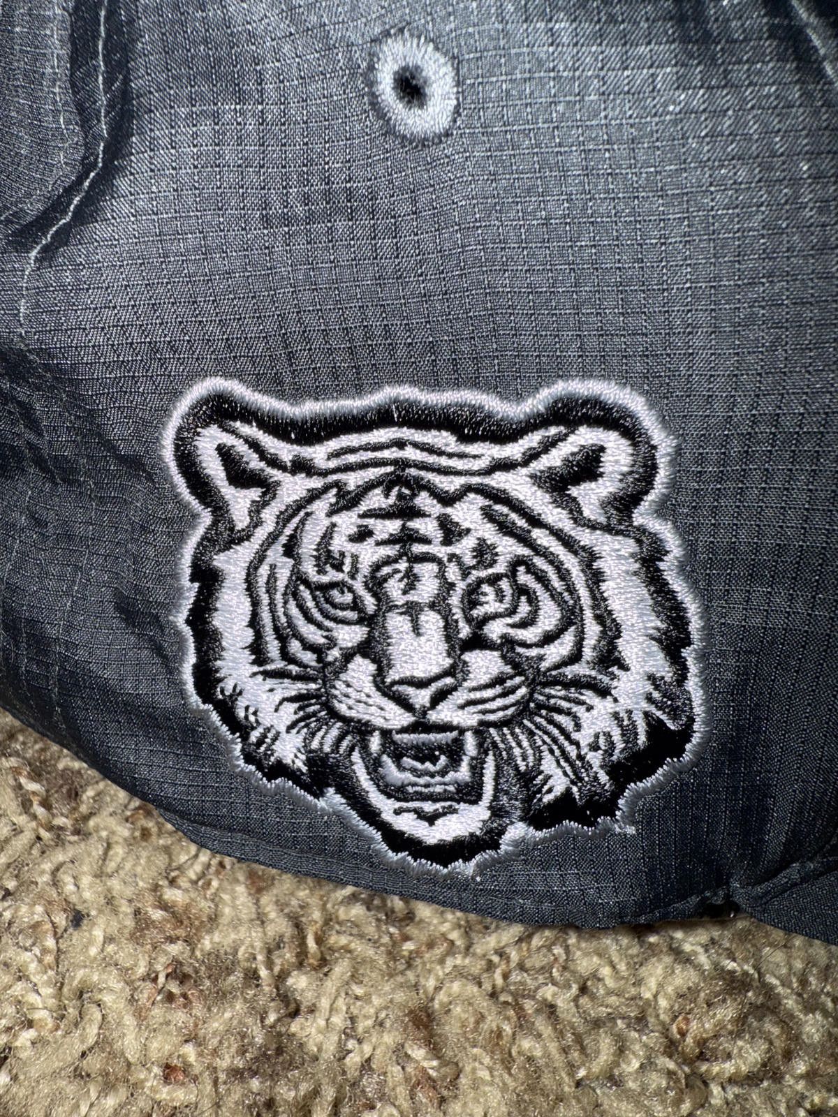 Nike Nike Mens Roaring Tigers LSU College On-Field Rise Engineered Trucker Hat Sample Size ONE SIZE - 6 Thumbnail