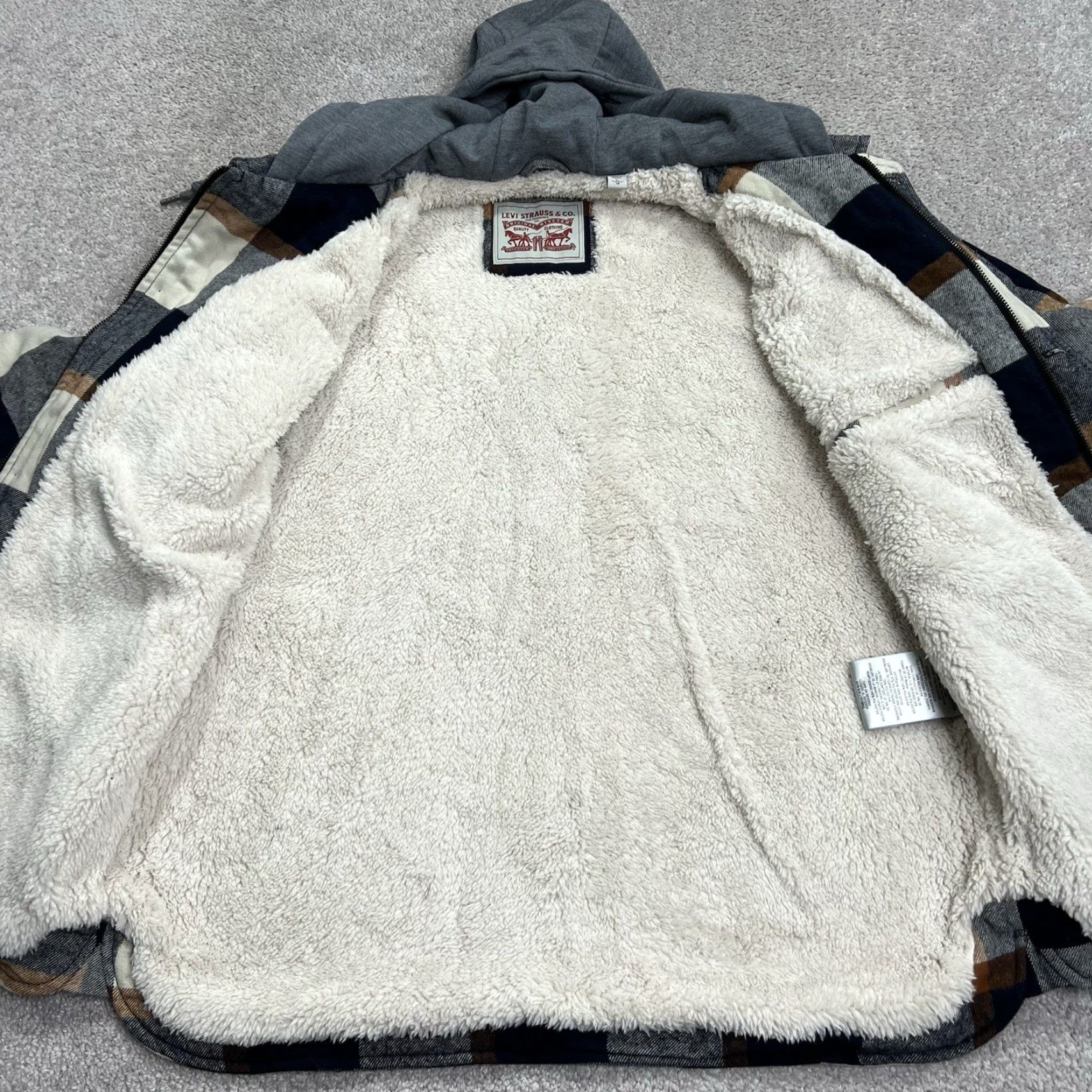 Levi's Levi Strauss Levi’s Made & Crafted Sherpa Lined Plaid Hoodie Jacket Men Large Full Zip Button Blue Multicolor NWT Size US L / EU 52-54 / 3 - 6 Thumbnail