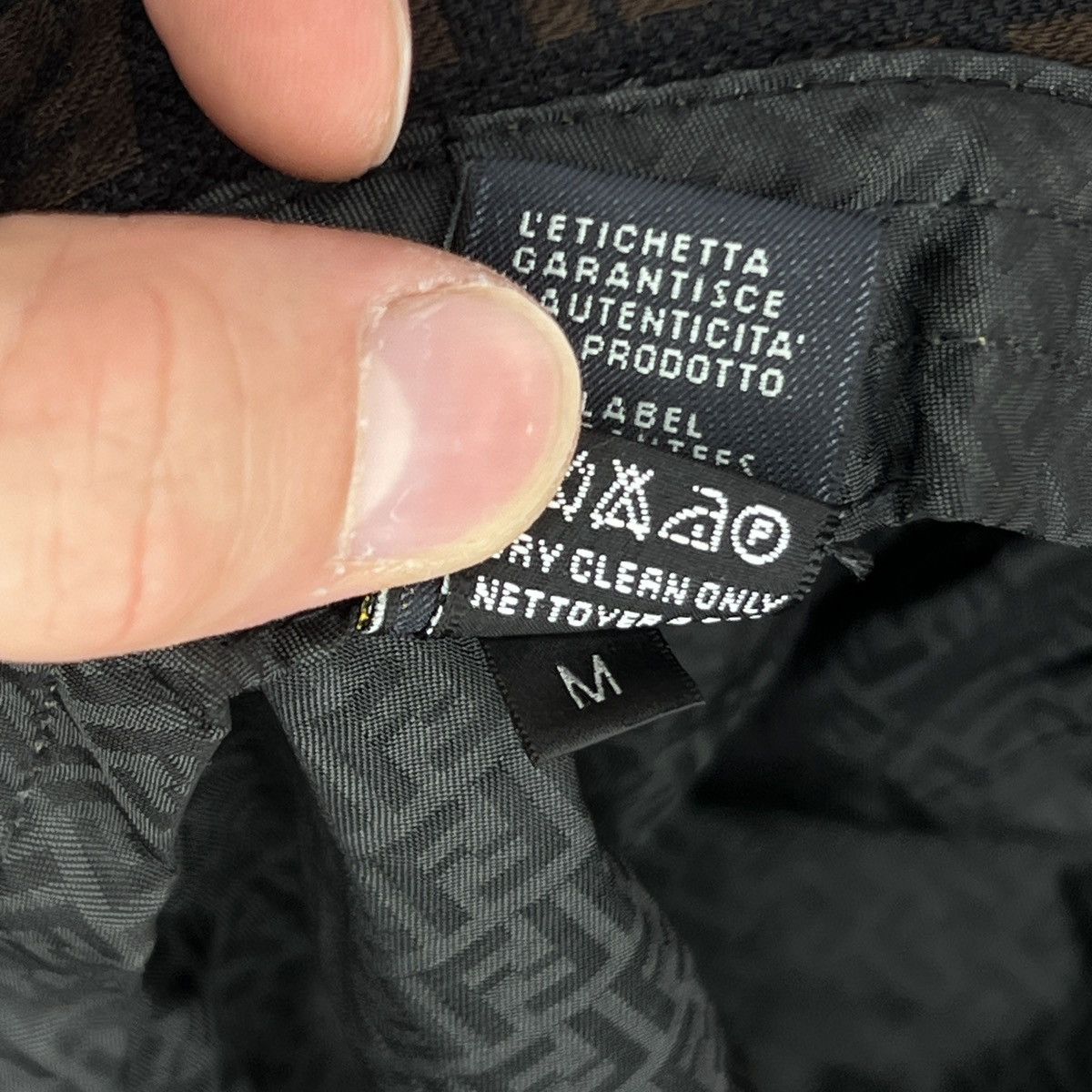 Fendi Fendi Bucket Hat Monogram FF Size ONE SIZE - 9 Thumbnail