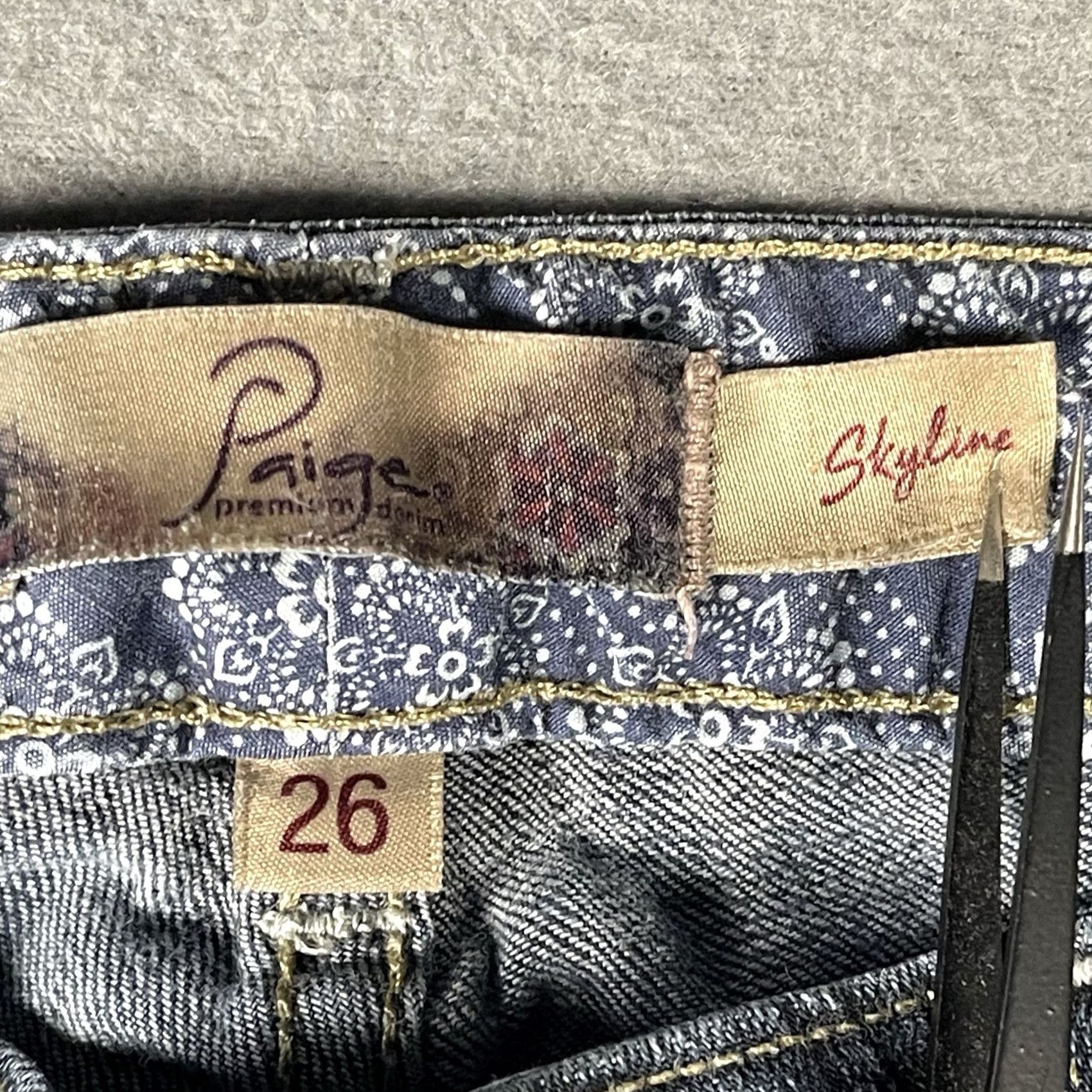Paige Paige Skyline Jeans Women's Size 26 Blue Denim Low Rise Skinny 5-Pocket American Denim Jeans Size 26" / US 2 / IT 38 - 6 Thumbnail