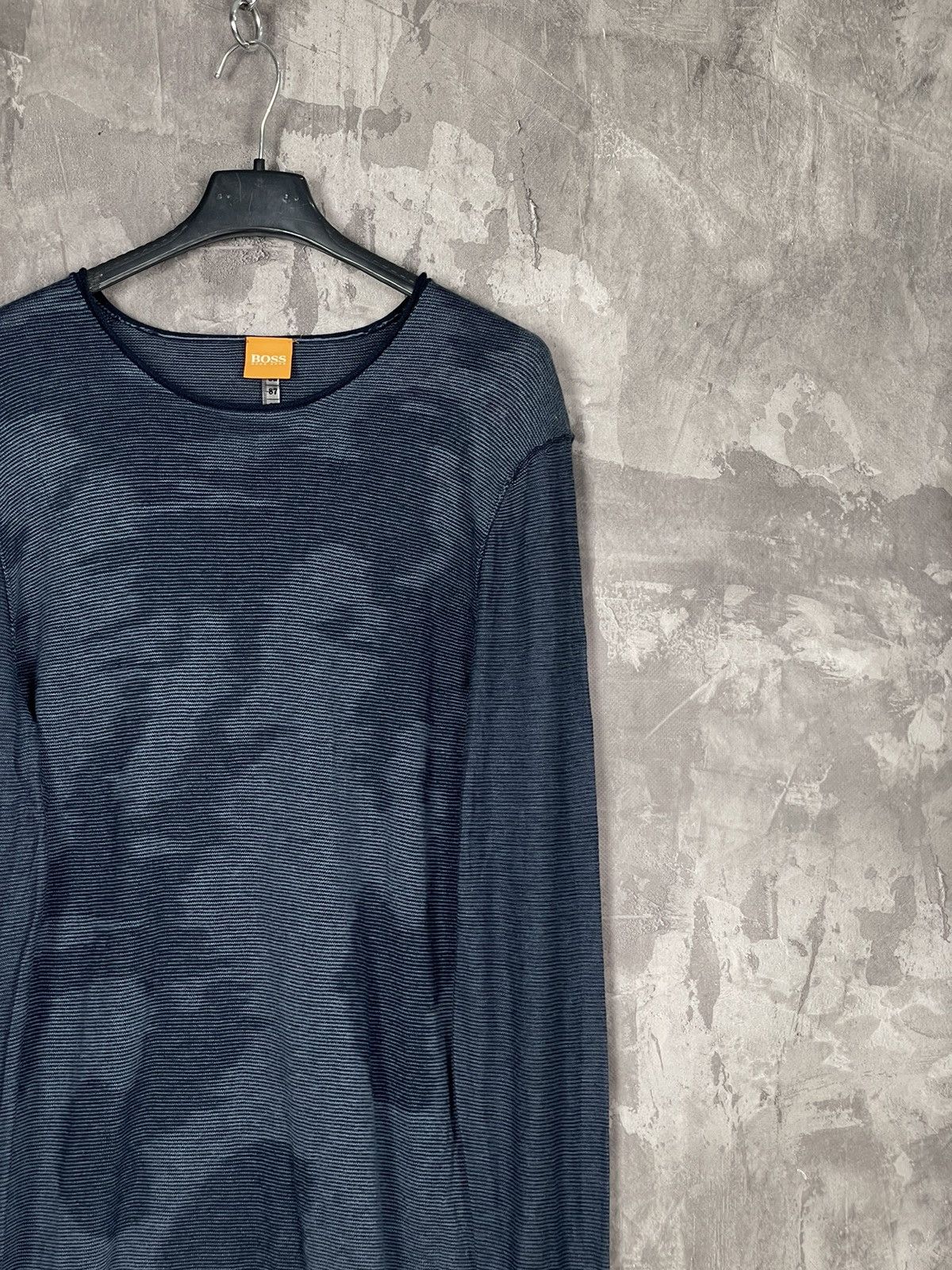 Hugo Boss Avant Garde Y2K Printed Archival Hugo Boss Hysteric Sweater Size US M / EU 48-50 / 2 - 4 Thumbnail