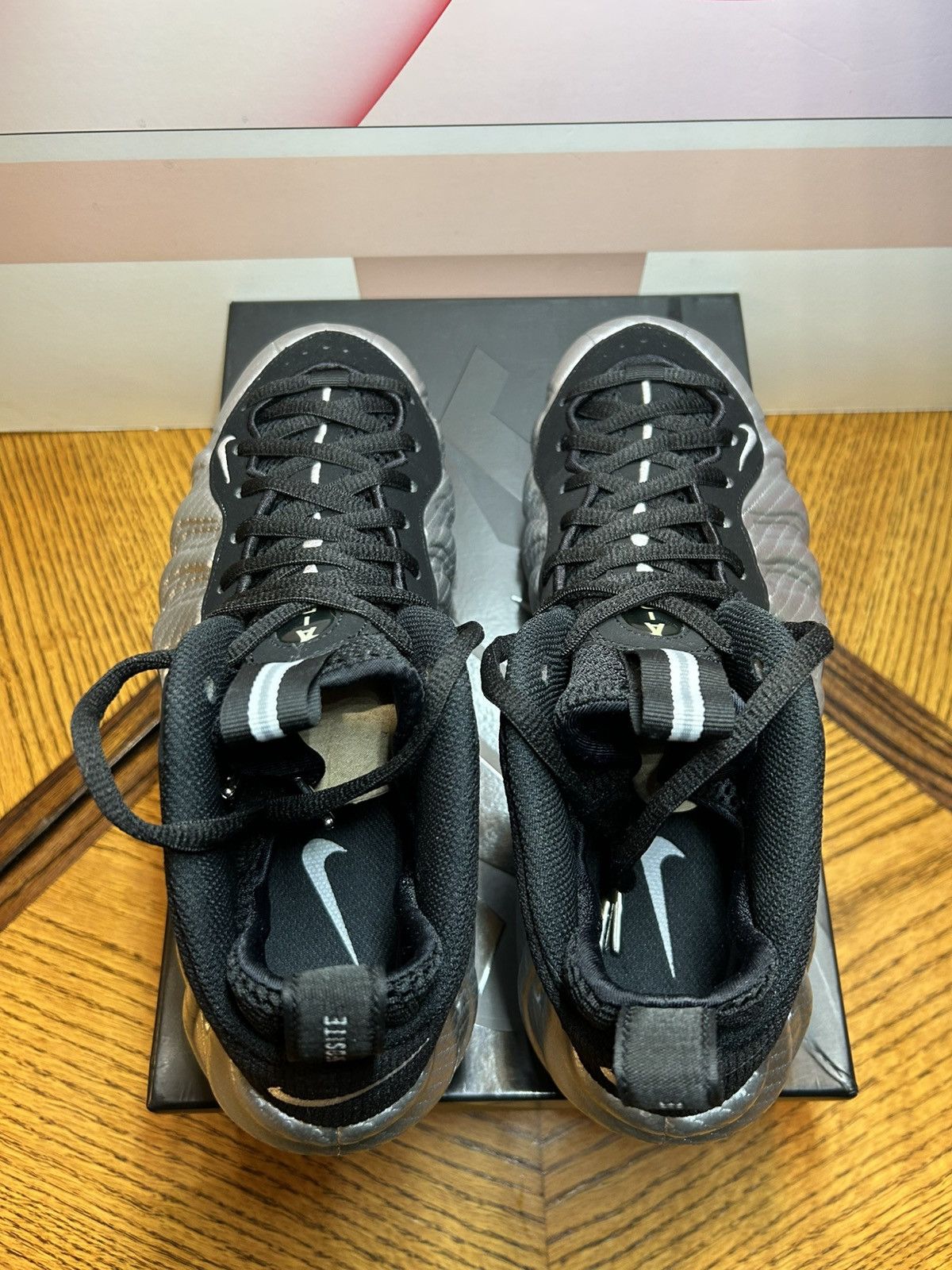 Nike Size 9- Nike Air Foamposite Pro Silver Surfer 2017 Size US 9 / EU 42 - 2 Thumbnail