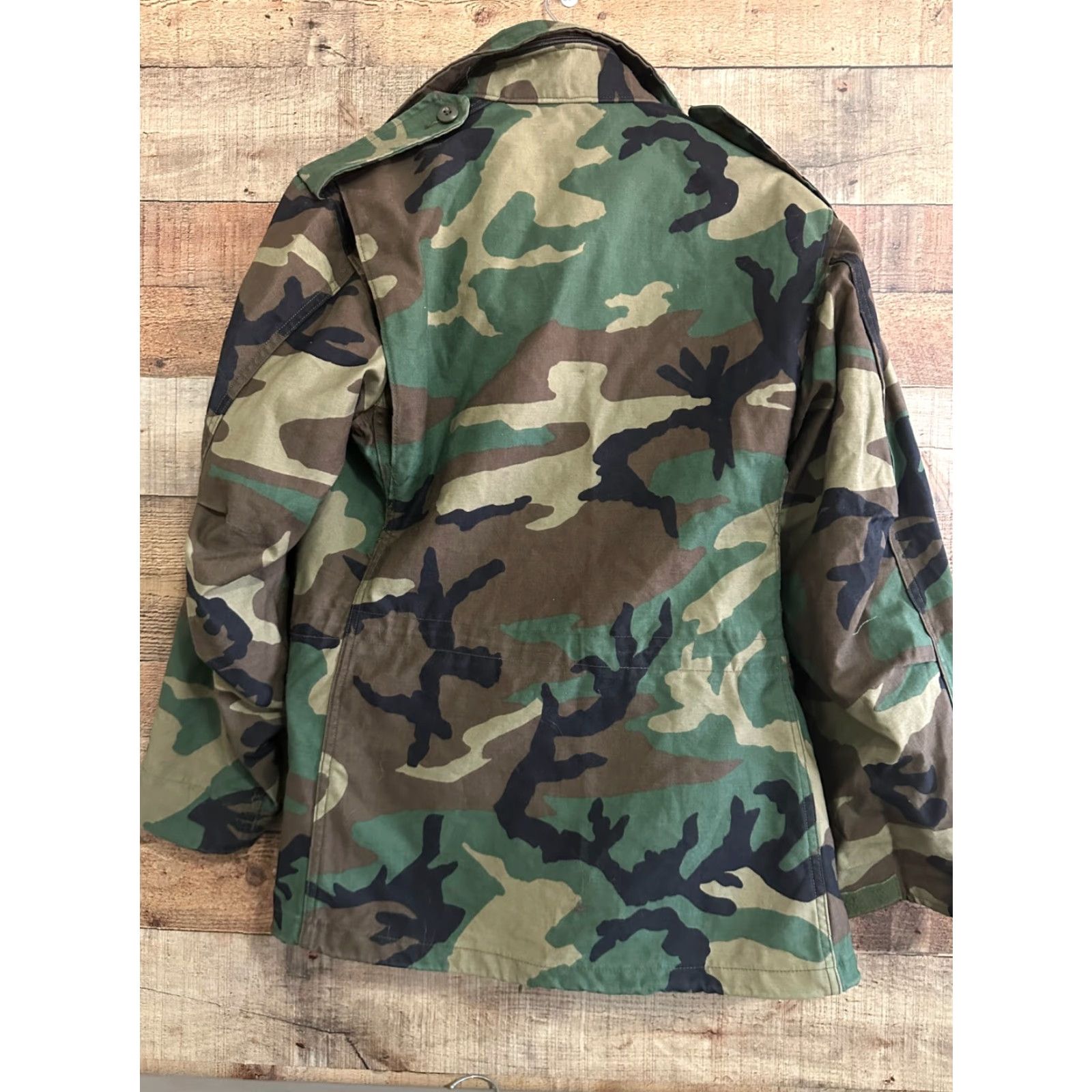 Vintage VINTAGE Woodland/Golden MFG. US Army Woodland Camo Field Jacket Coat Short S GOOD Size US 29 - 2 Thumbnail