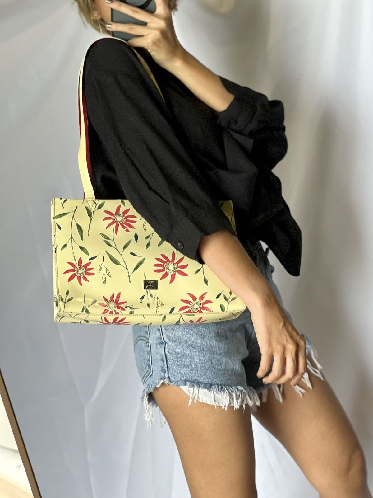 Moschino Moschino Shoulder Handbag – Painted Flowers Size ONE SIZE - 22 Thumbnail