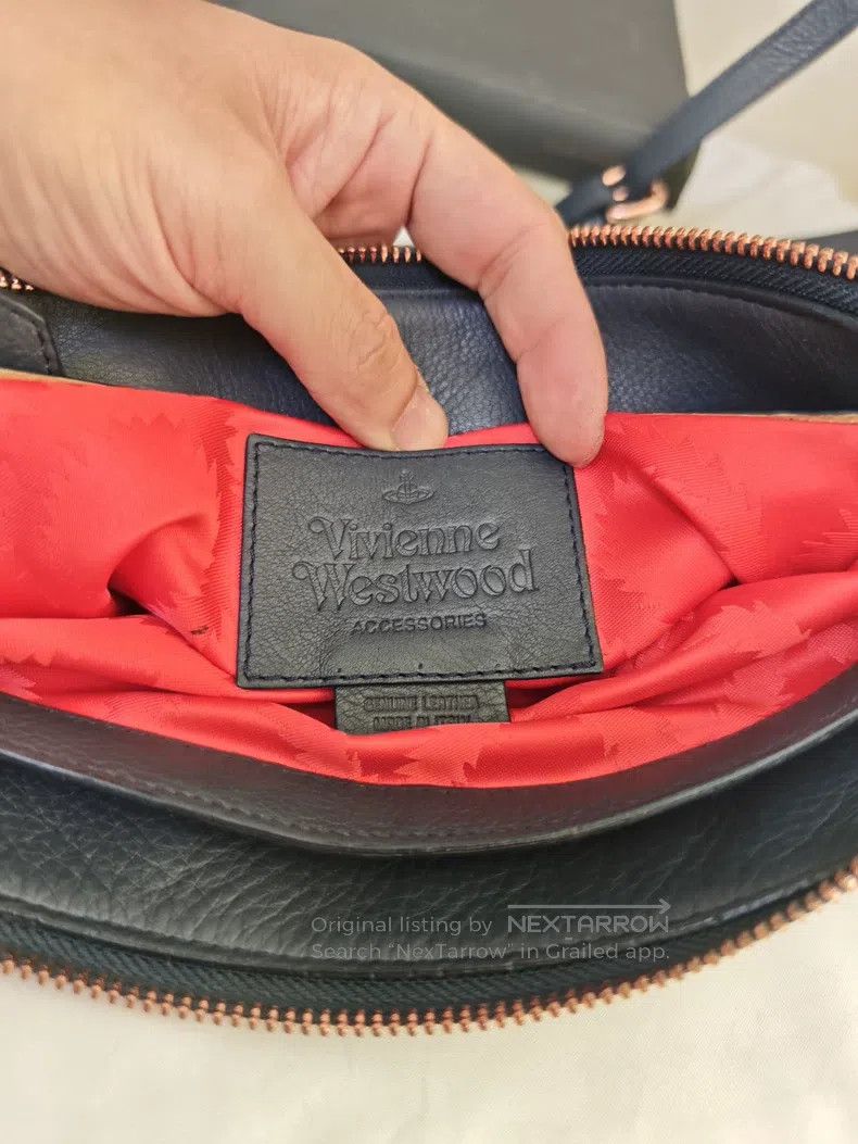 Vivienne Westwood Vivienne Westwood size os Black embossed crossbody bag Size ONE SIZE - 5 Thumbnail
