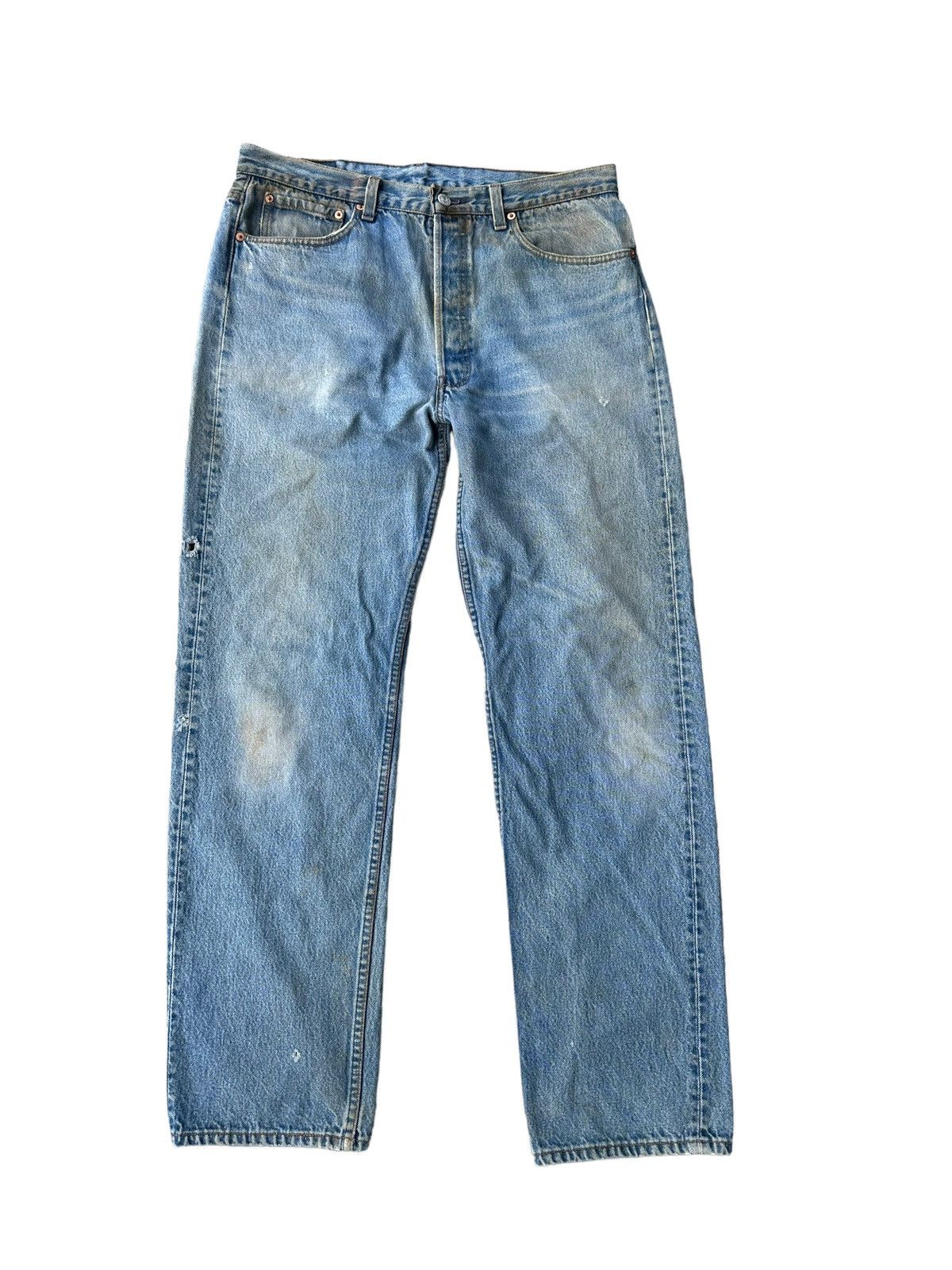 Levi's Vintage Levi’s 501 top button 552 light blue wash denim jean Size US 34 / EU 50 - 1 Thumbnail