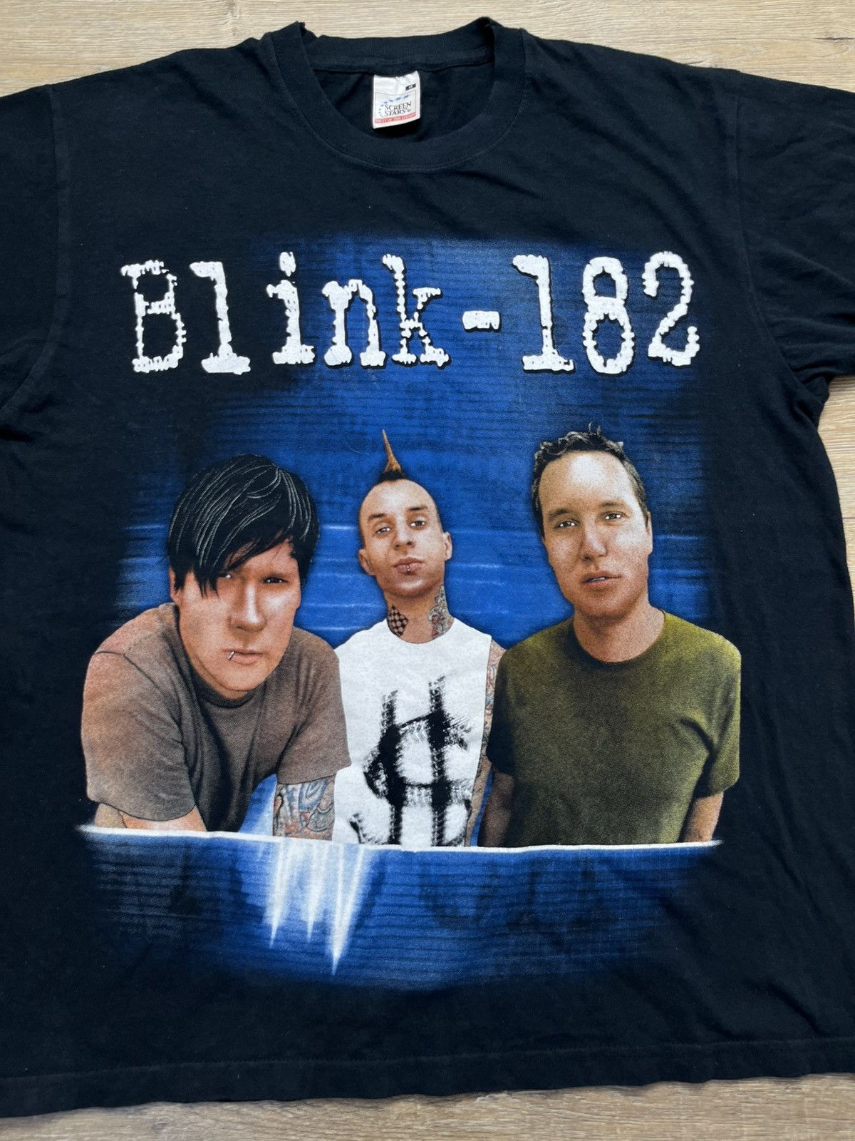 Band Tees BLINK 182 T- SHIRT 00S Size US S / EU 44-46 / 1 - 2 Thumbnail