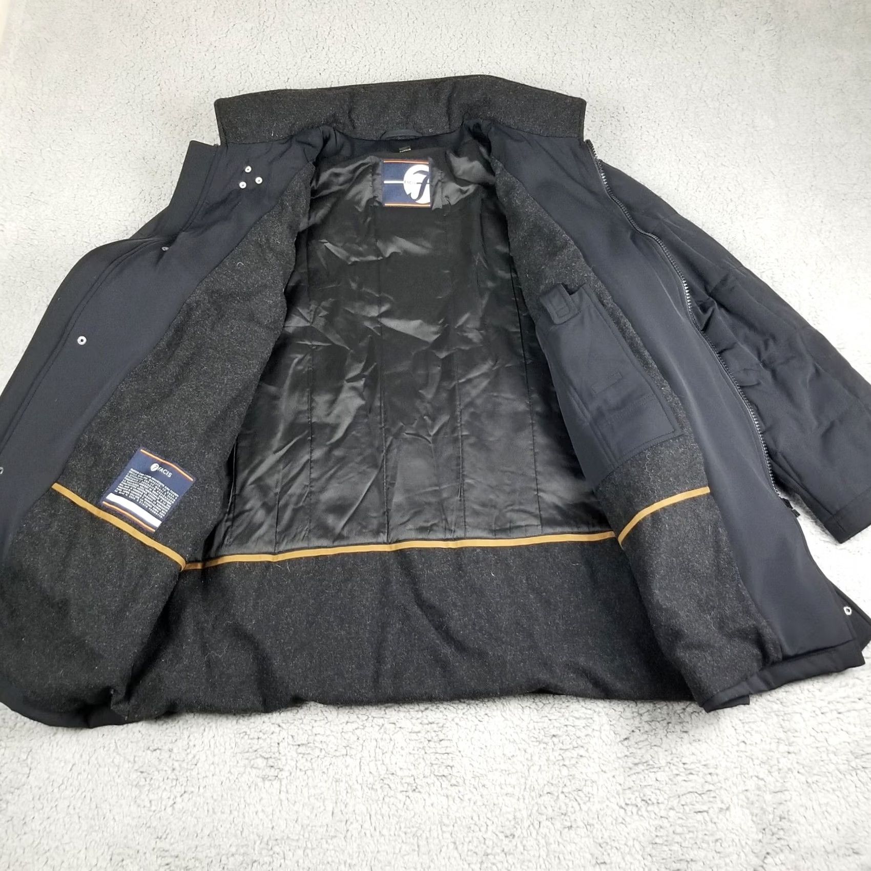 Vintage Facis Down Puffer Jacket Men 52 Wool Lining Trim Lobster Clasp Winter Coat XXL Black Nylon/Wool Lining Facis Designer Overcoat Men 2XL Vintage Size US XXL / EU 58 / 5 - 5 Thumbnail