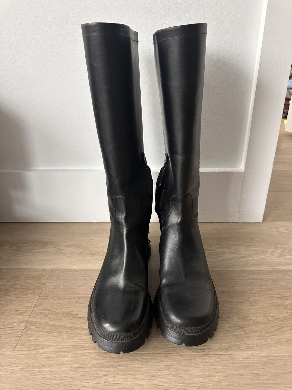 Prada Prada Lugboots Size US 9 / IT 39 - 1 Thumbnail