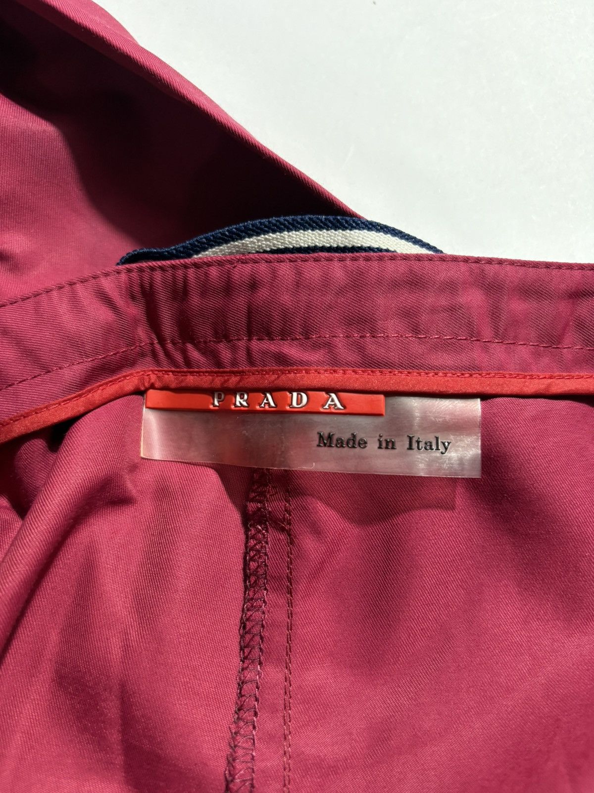 Prada PRADA 2000’s RED NYLON PANTS Size 30" / US 8 / IT 44 - 6 Thumbnail