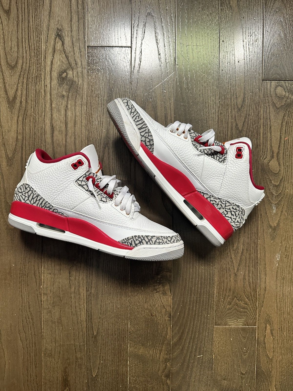 Jordan Brand × Nike Air Jordan Retro 3 Cardinal Size US 10.5 / EU 43-44 - 5 Thumbnail