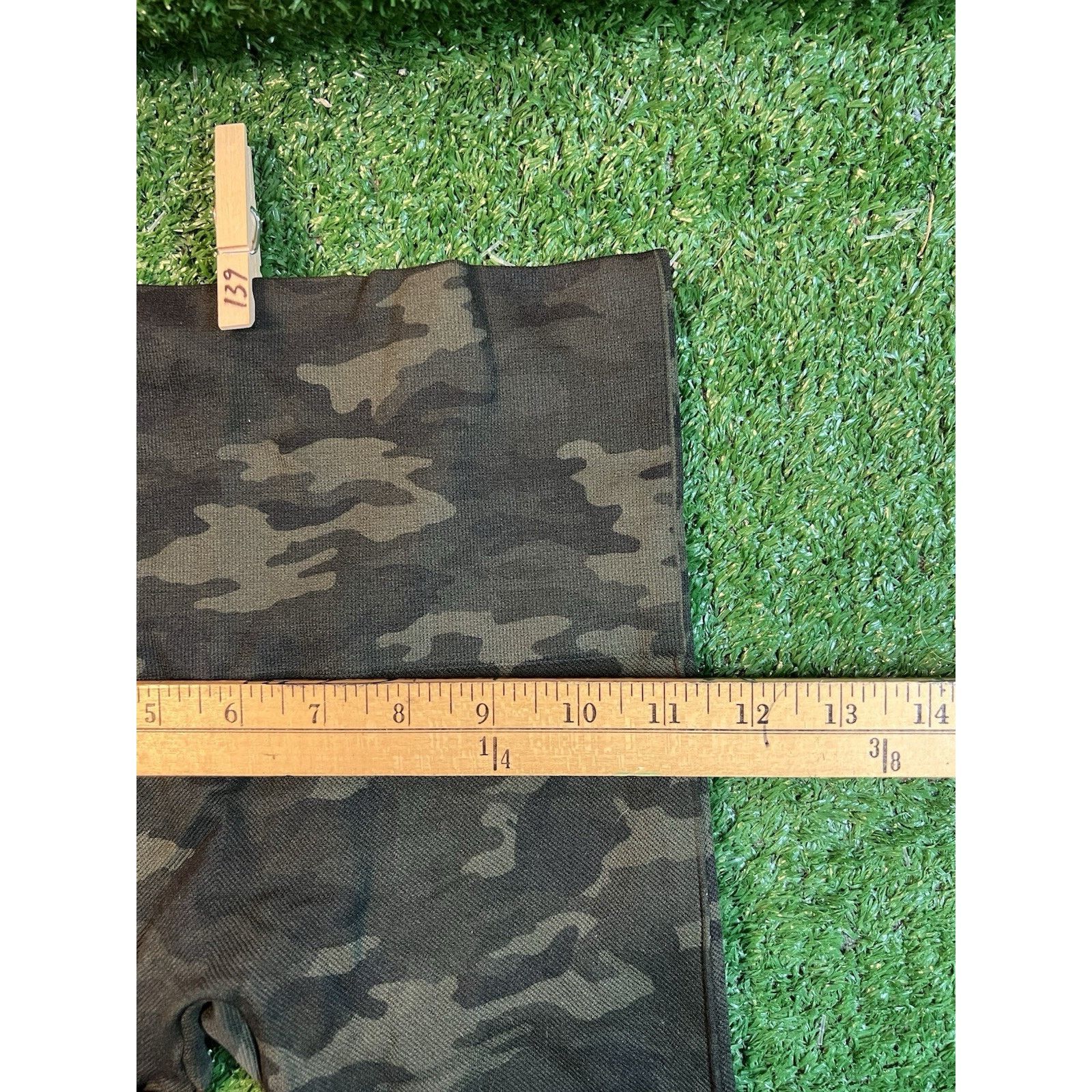 Spanx Spanx Womens Camouflage GreenLeggings Size Small Size 24" / US 00 / IT 34 - 4 Thumbnail