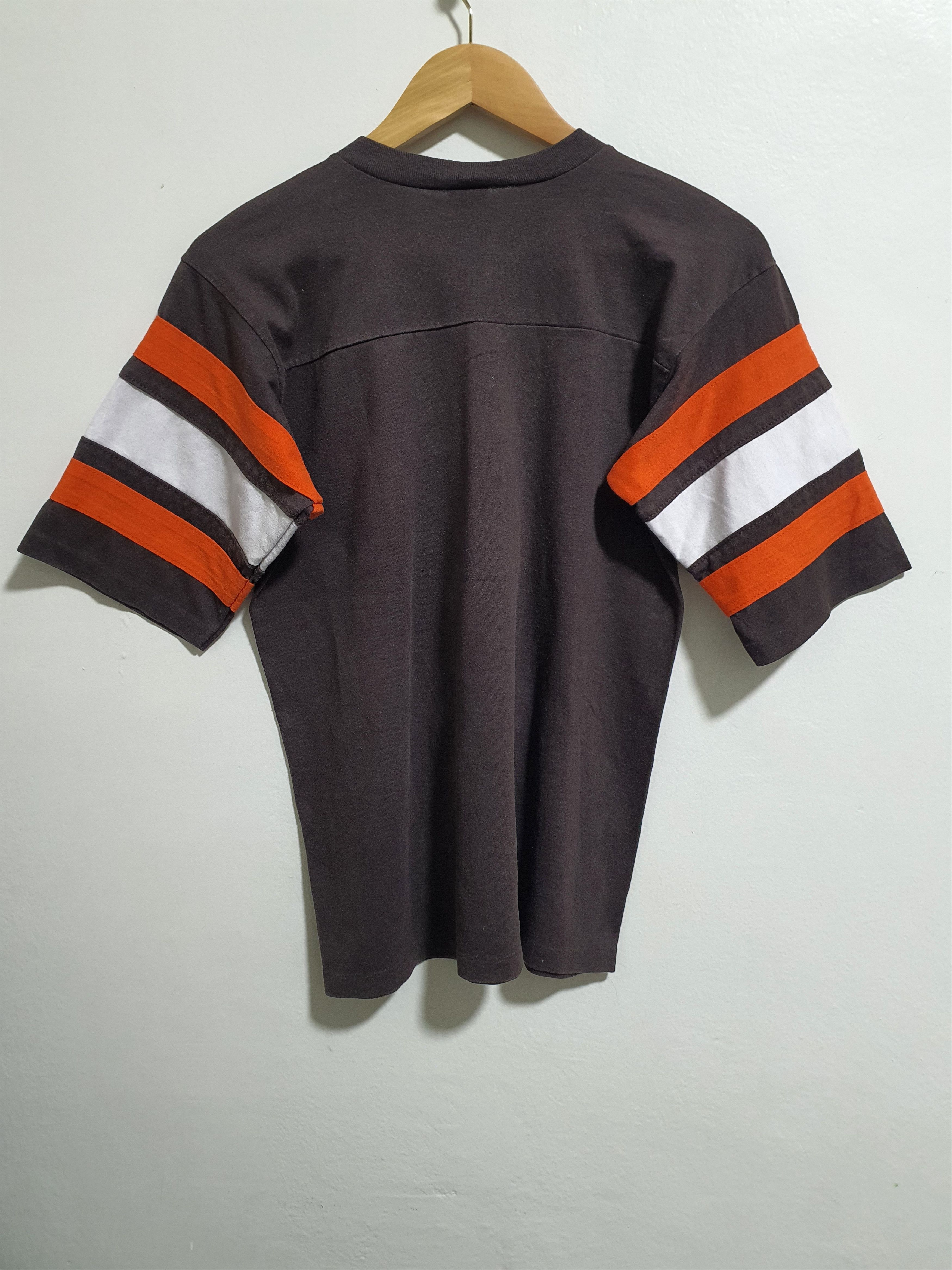 Logo 7 × Vintage VINTAGE CLEVELAND LOGO 7 18.5/25.5 V-NECK SHIRT Size US S / EU 44-46 / 1 - 3 Thumbnail