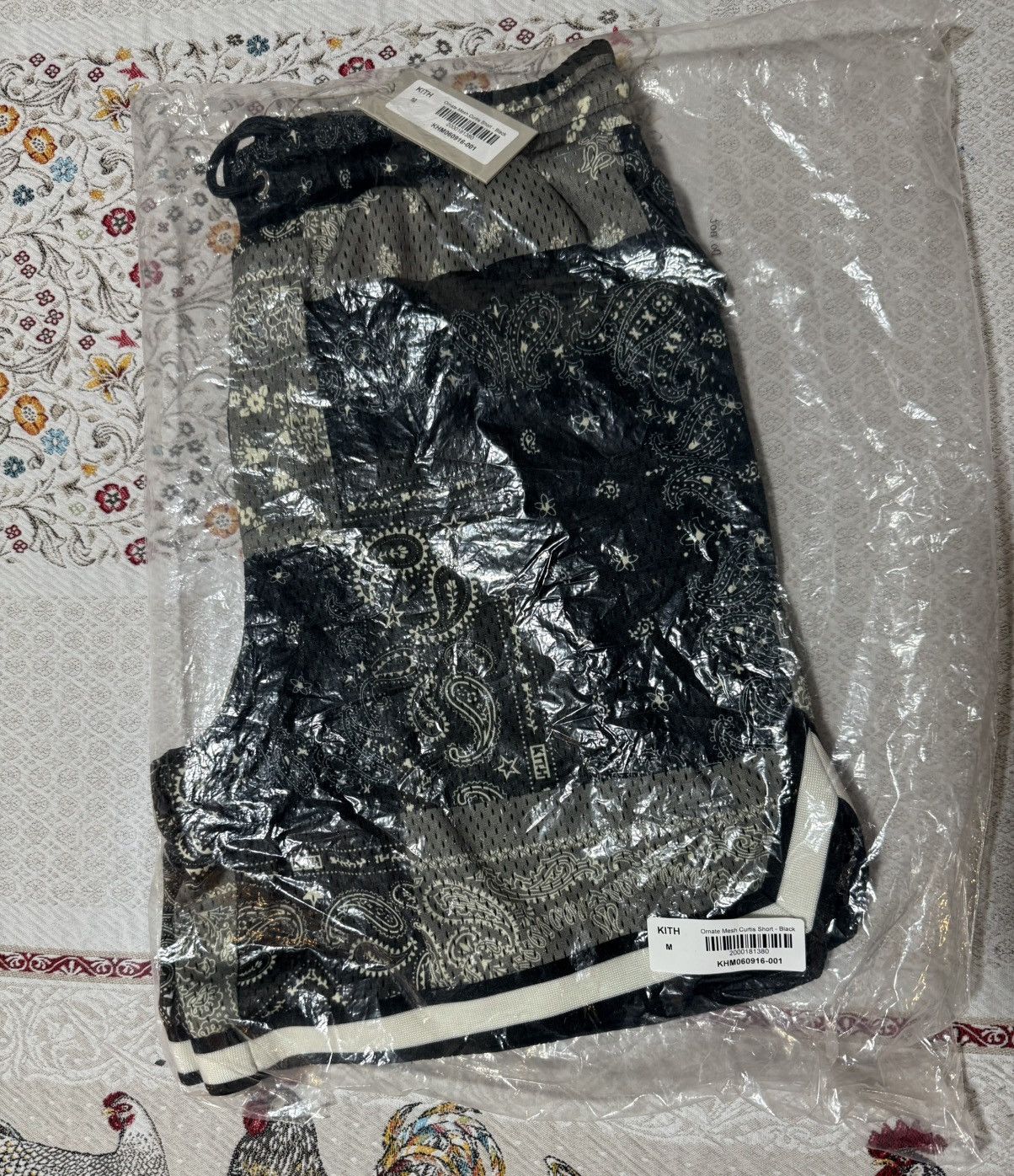 Kith Kith Ornate Printed Mesh Curtis Short in Black Size medium Size US 32 / EU 48 - 9 Thumbnail
