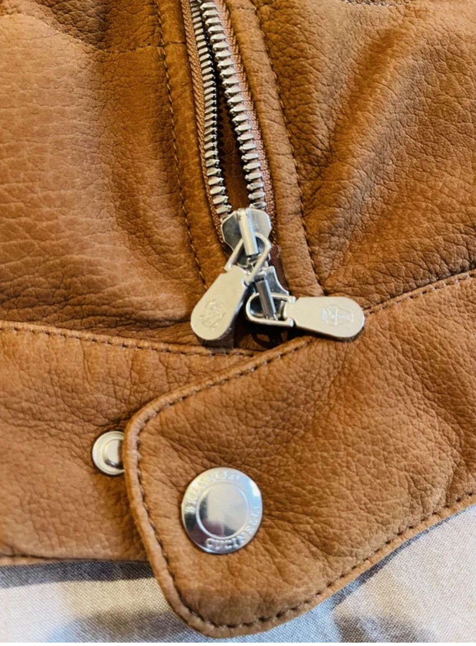 Brunello Cucinelli Suede vest with goose down padding Size US M / EU 48-50 / 2 - 6 Thumbnail