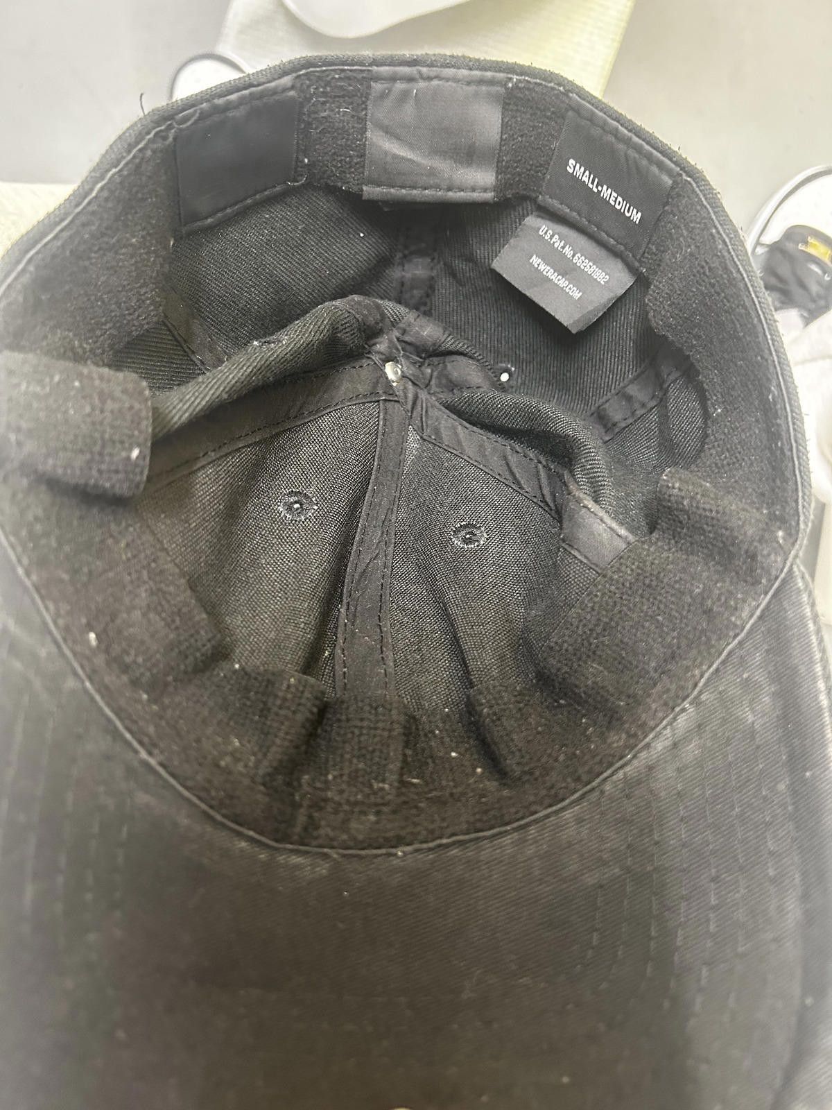 New Era New York Yankees Black Cap - Classic Style Size ONE SIZE - 4 Thumbnail