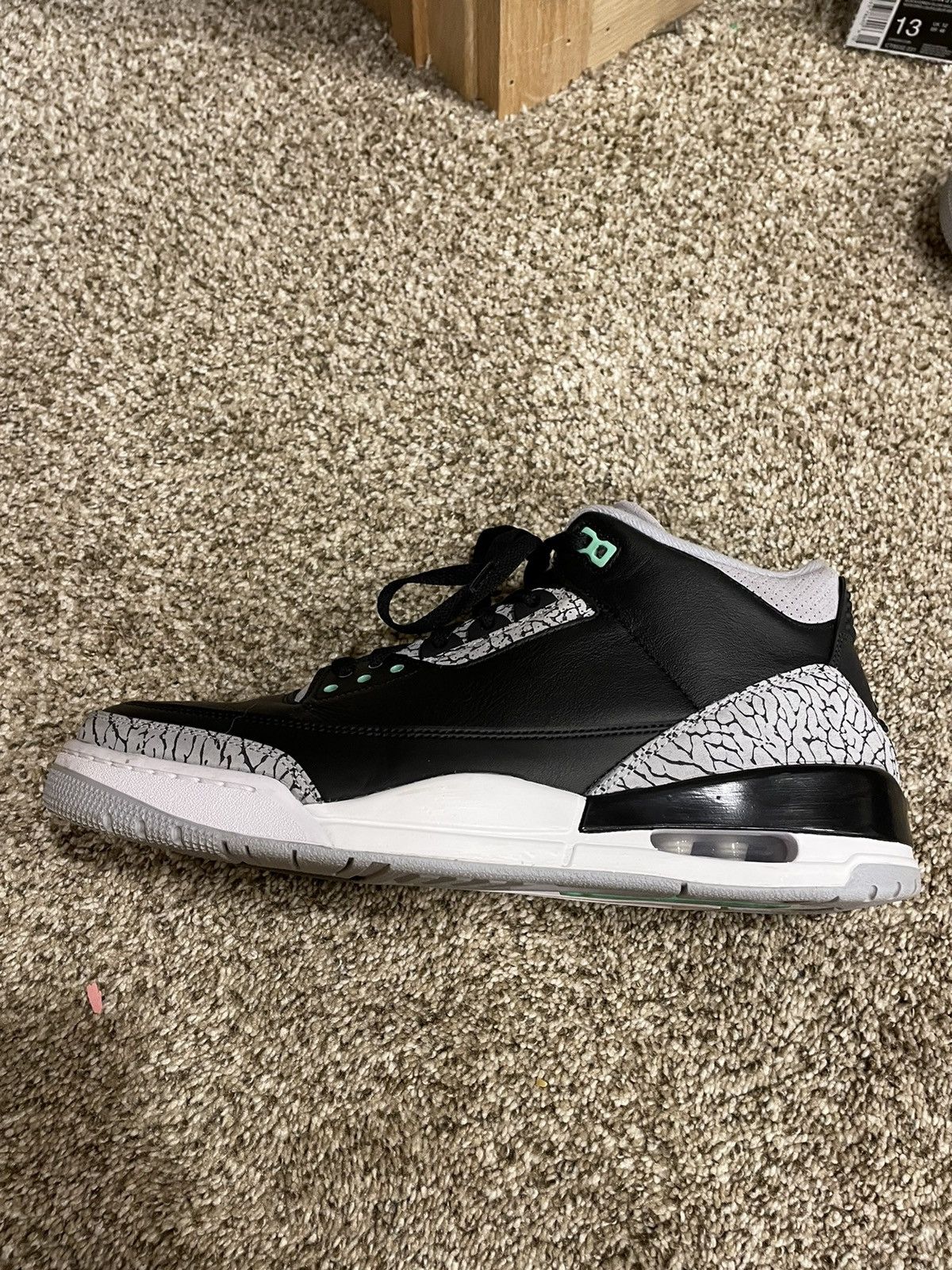 Jordan Brand Jordan 3 Green Glow Retro Size US 13 / EU 46 - 2 Thumbnail
