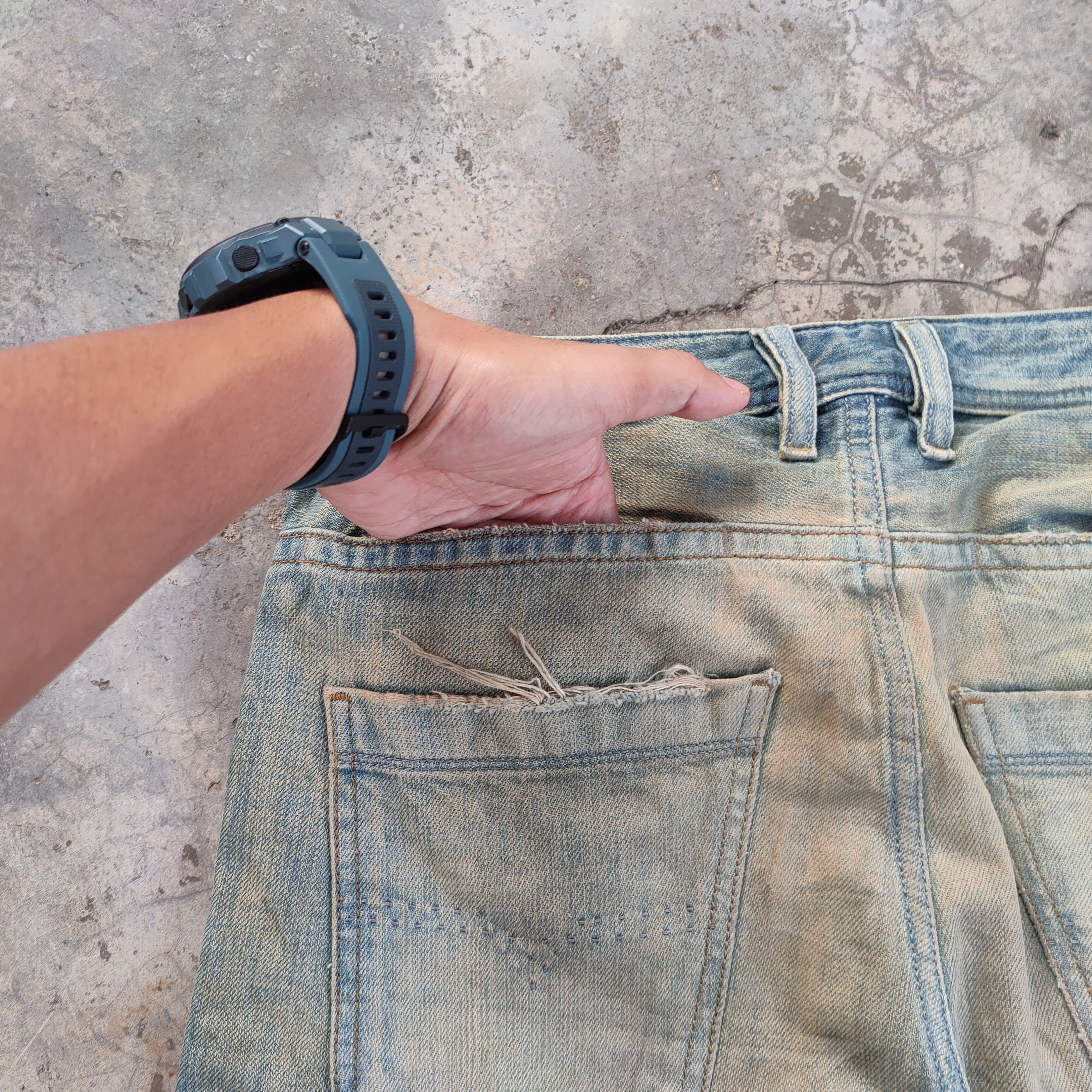 Diesel VINTAGE RUSTY DIESEL DISTRESSED JEAN DENIM PANTS Size US 29 - 10 Thumbnail