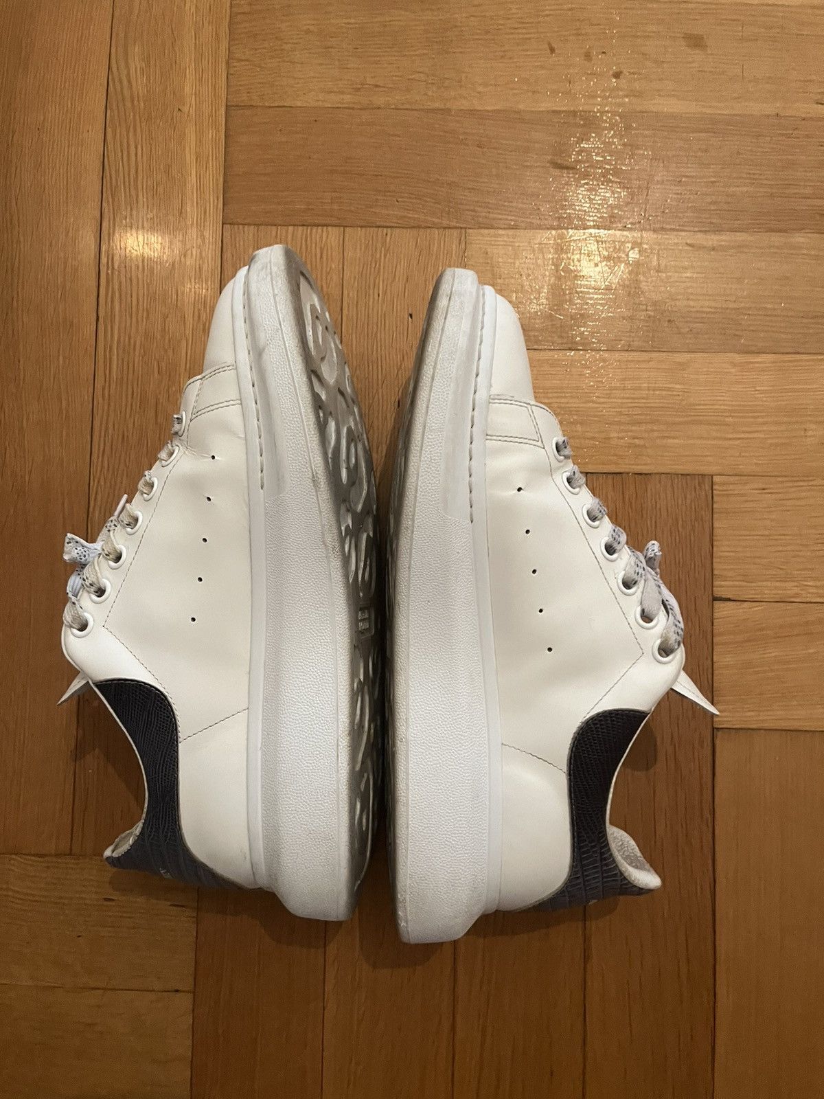 Alexander McQueen Alexander Mcqueen sneakers Size US 11 / EU 44 - 2 Thumbnail