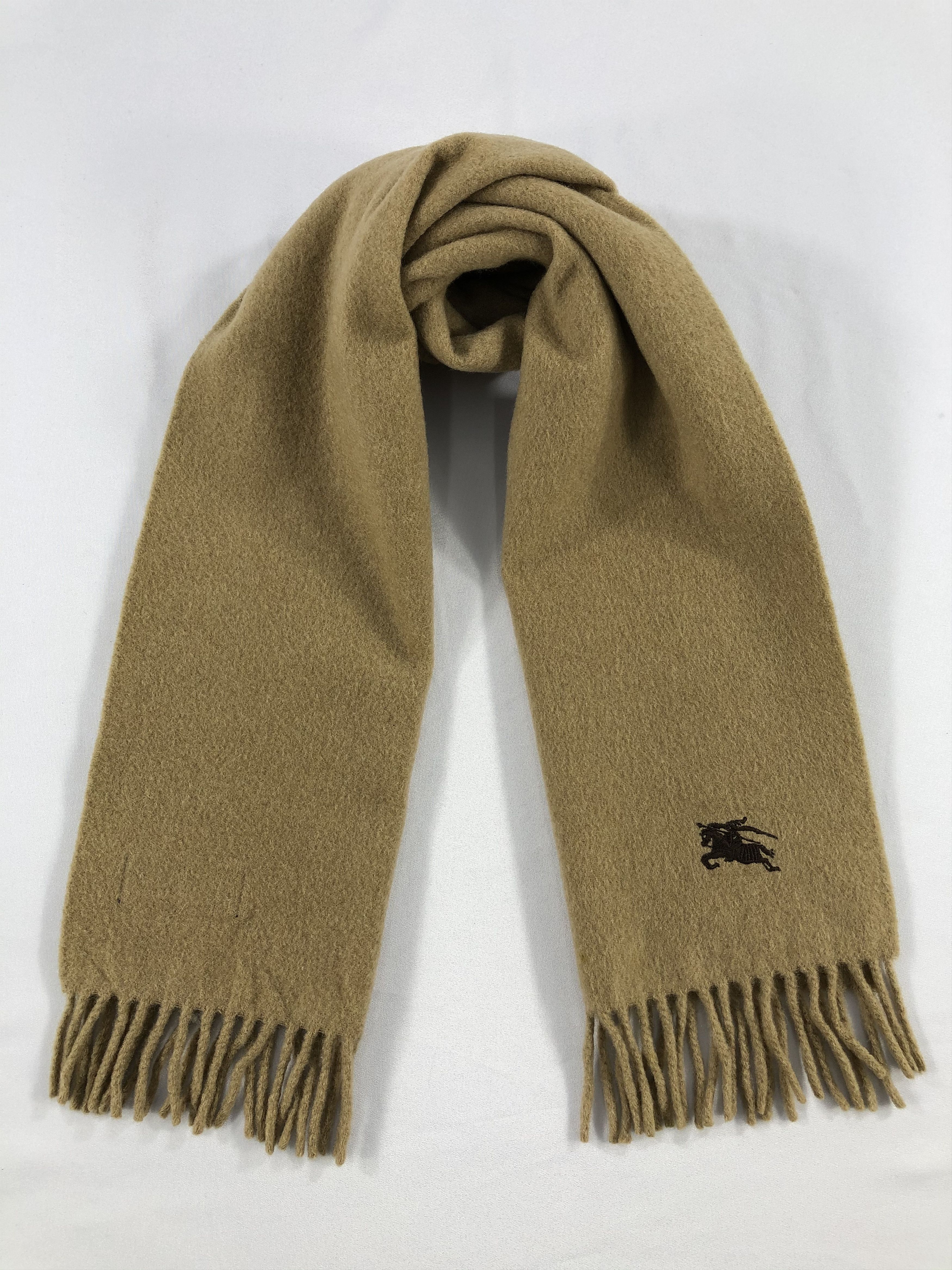 Burberry Vintage Burberry Scarf/Muffler/Neckwear MF1739 Size ONE SIZE - 1 Thumbnail