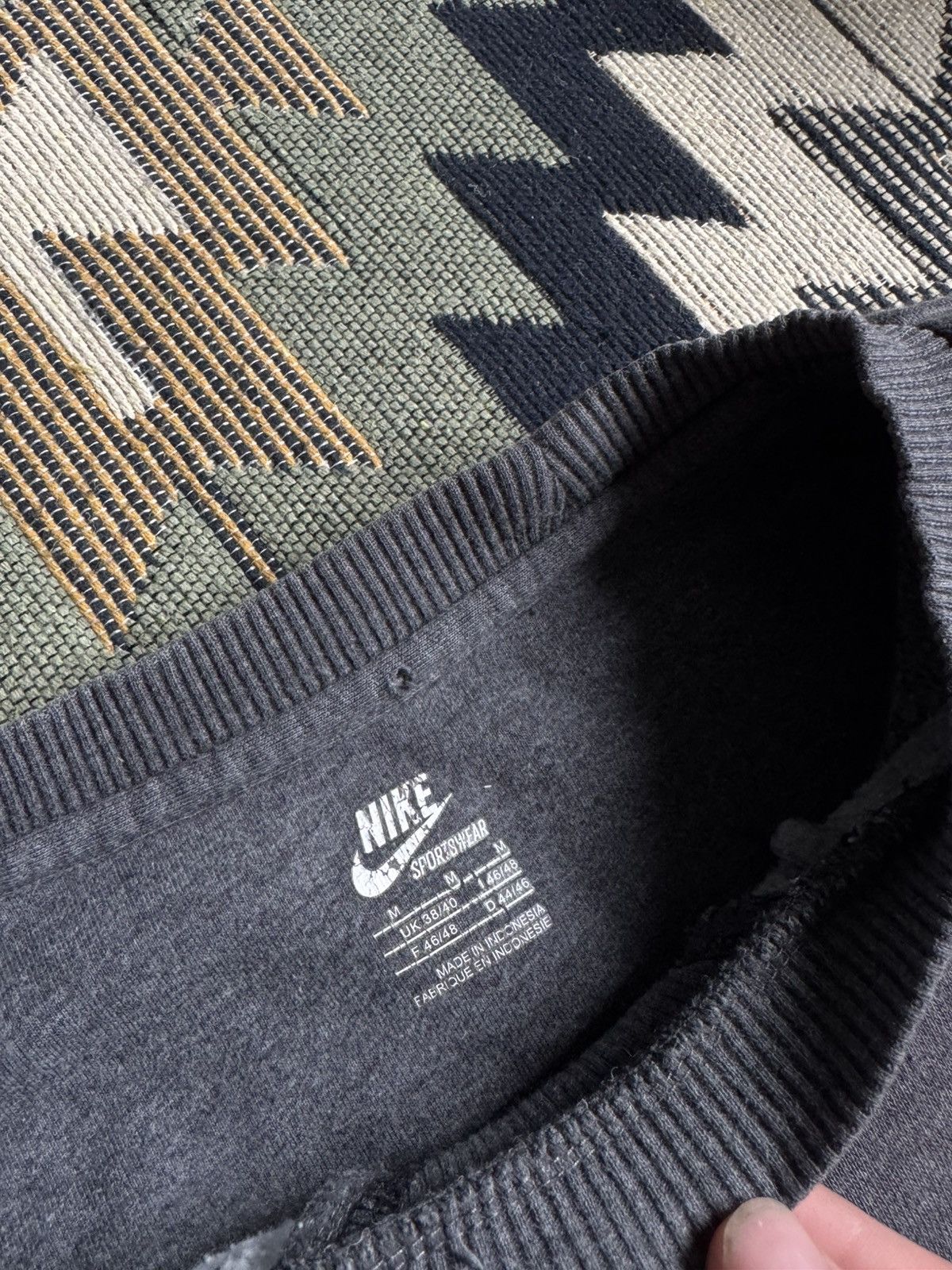 Nike × Vintage Vintage Nike Logo Basic Sweatshirt Size US M / EU 48-50 / 2 - 6 Thumbnail