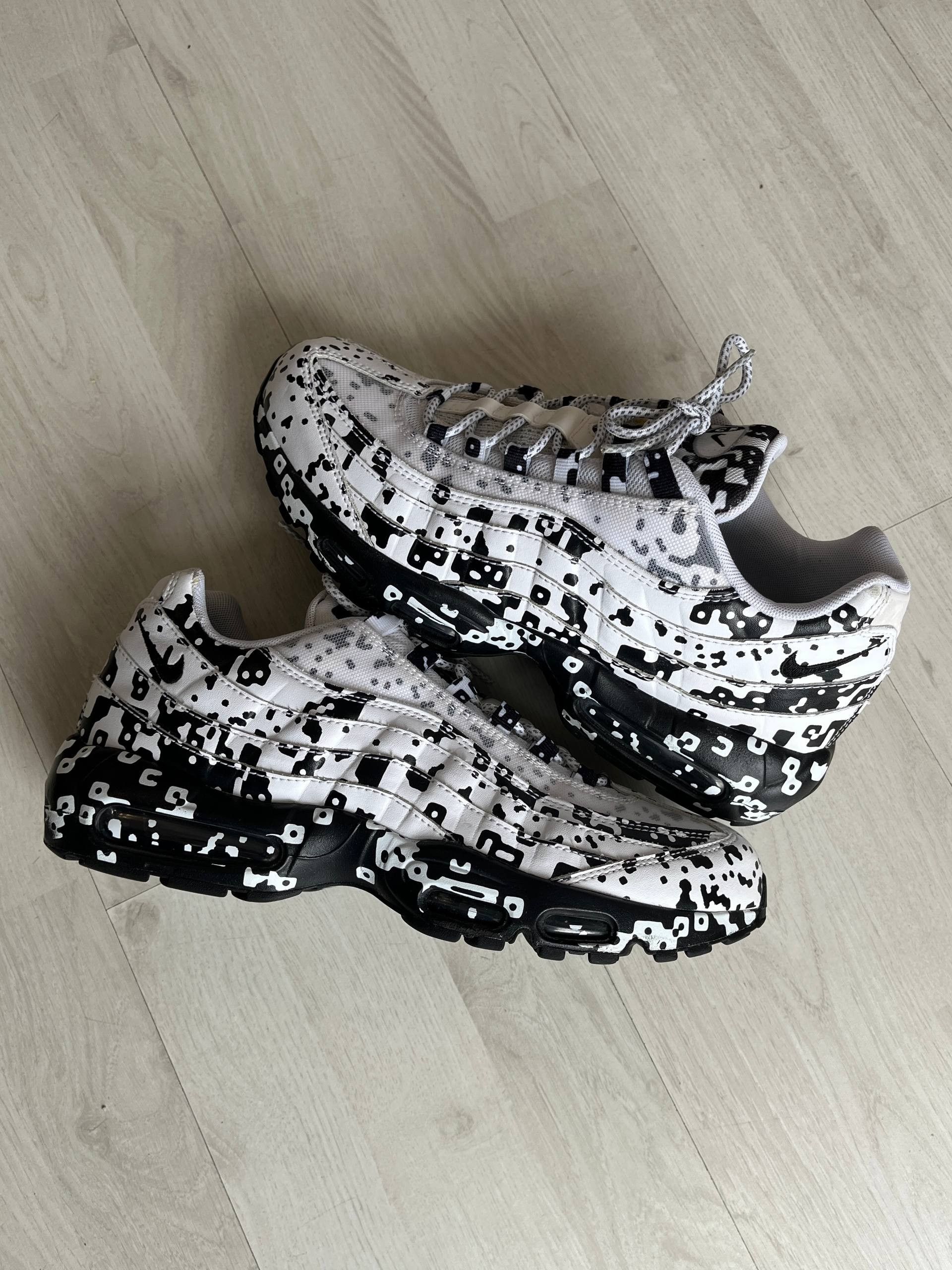 Cav Empt × Nike Nike Air Max 95 Cav empt Digi Camo Black White Size US 10.5 / EU 43-44 - 4 Thumbnail