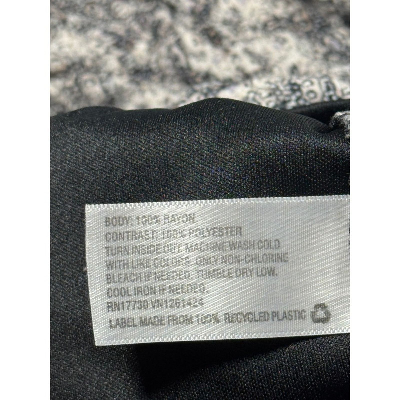 & Other Stories Xhilaration Black White Abstract Print‎ Tie Waist Romper M Size 28" / US 6 / IT 42 - 9 Thumbnail