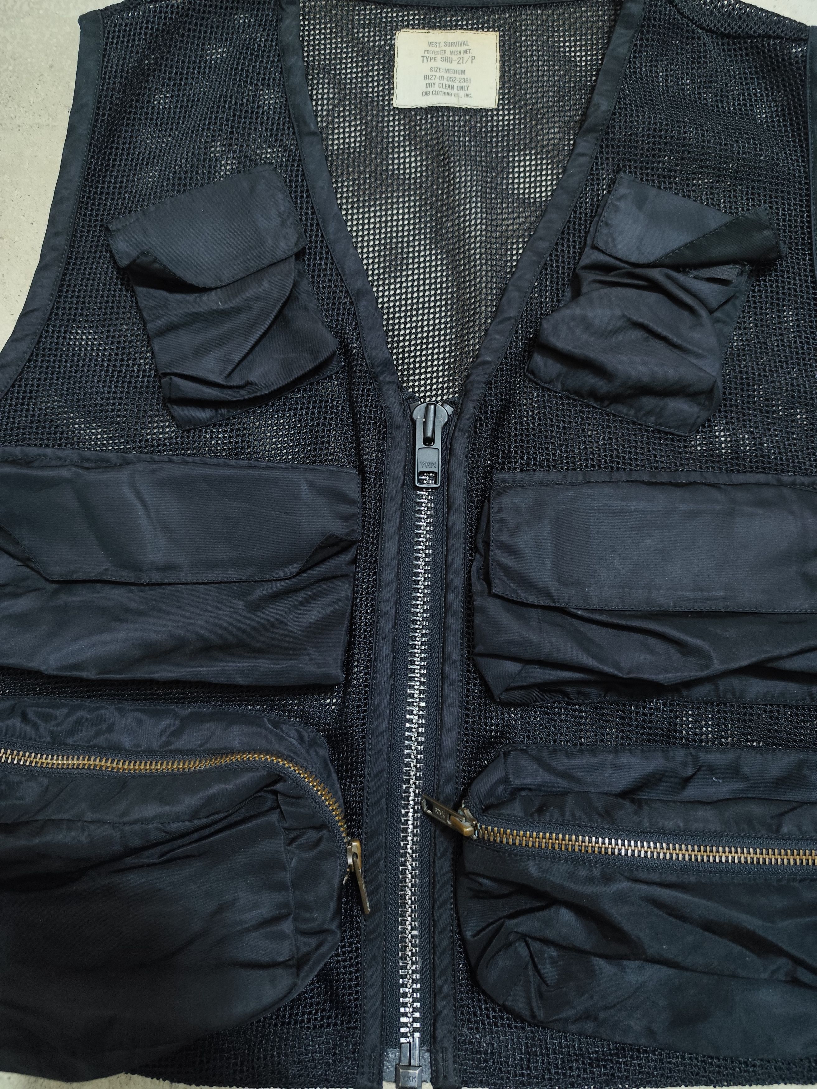Vintage Vintage military SRU-21/P survival vest mesh Size US L / EU 52-54 / 3 - 8 Thumbnail