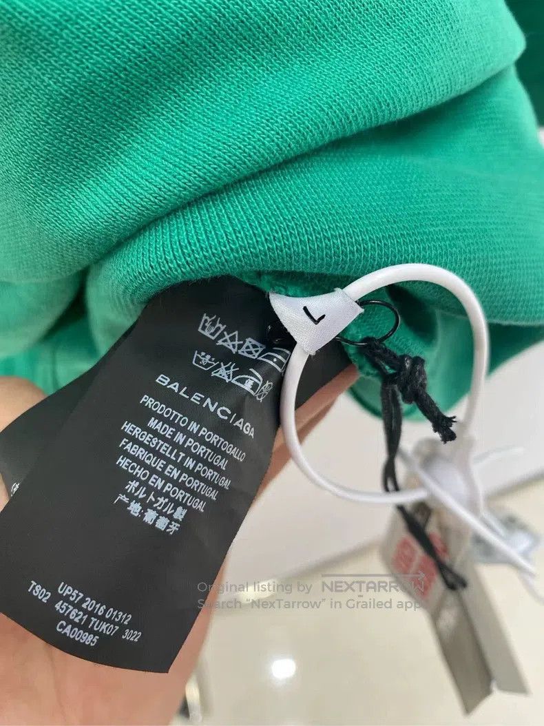 Balenciaga Balenciaga Green Crewneck Sweatshirt Size US L / EU 52-54 / 3 - 9 Thumbnail