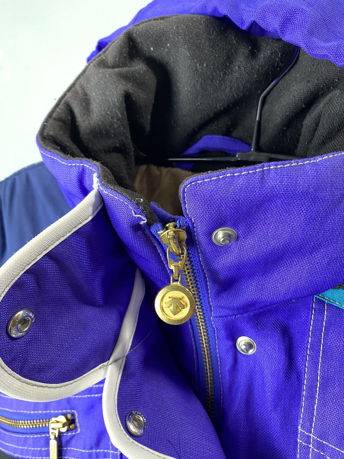 Descente Vintage 1990’s Descente Ski Winter Jacket Gradient Sun Faded Size US M / EU 48-50 / 2 - 14 Thumbnail