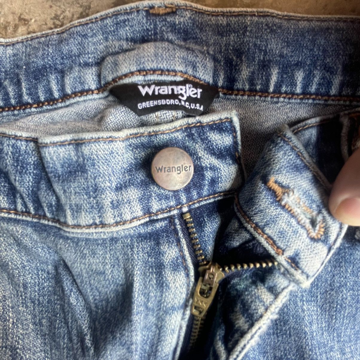 Wrangler 🔥Vintage Wrangler WM3903 Stoned Washed Regular Fit Jeans Size US 35 - 11 Thumbnail