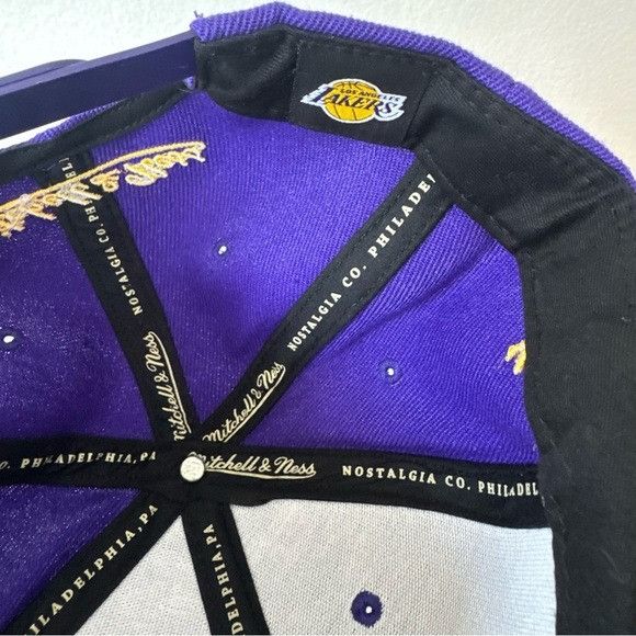 Mitchell & Ness NEW LA LAKERS KYLE KUZMA #0 MITCHELL & NESS FLATBILL SNAPBAC Size ONE SIZE - 8 Thumbnail