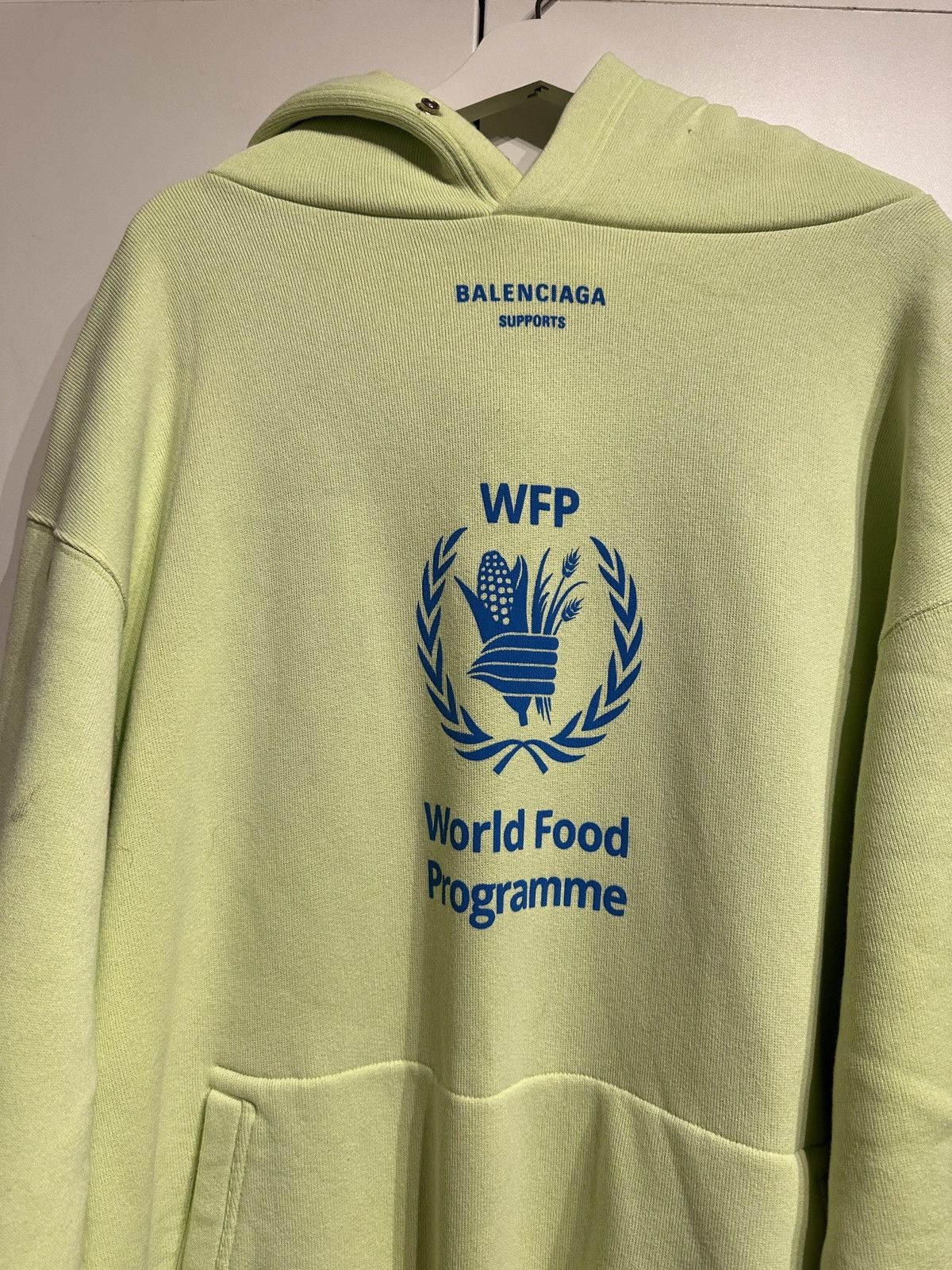 Balenciaga Balenciaga WFP Hoodie Size US M / EU 48-50 / 2 - 3 Thumbnail