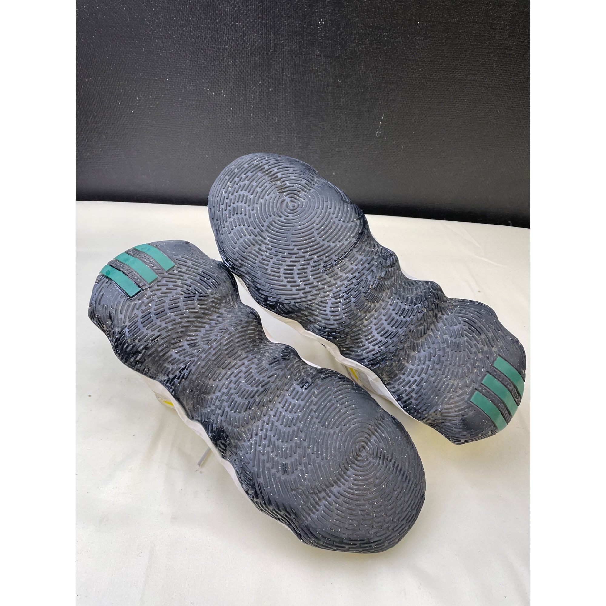 Adidas Adidas Exhibit Men's Gray / Green Basketball Sneakers Size 8 Size US 8.5 / EU 41-42 - 8 Thumbnail