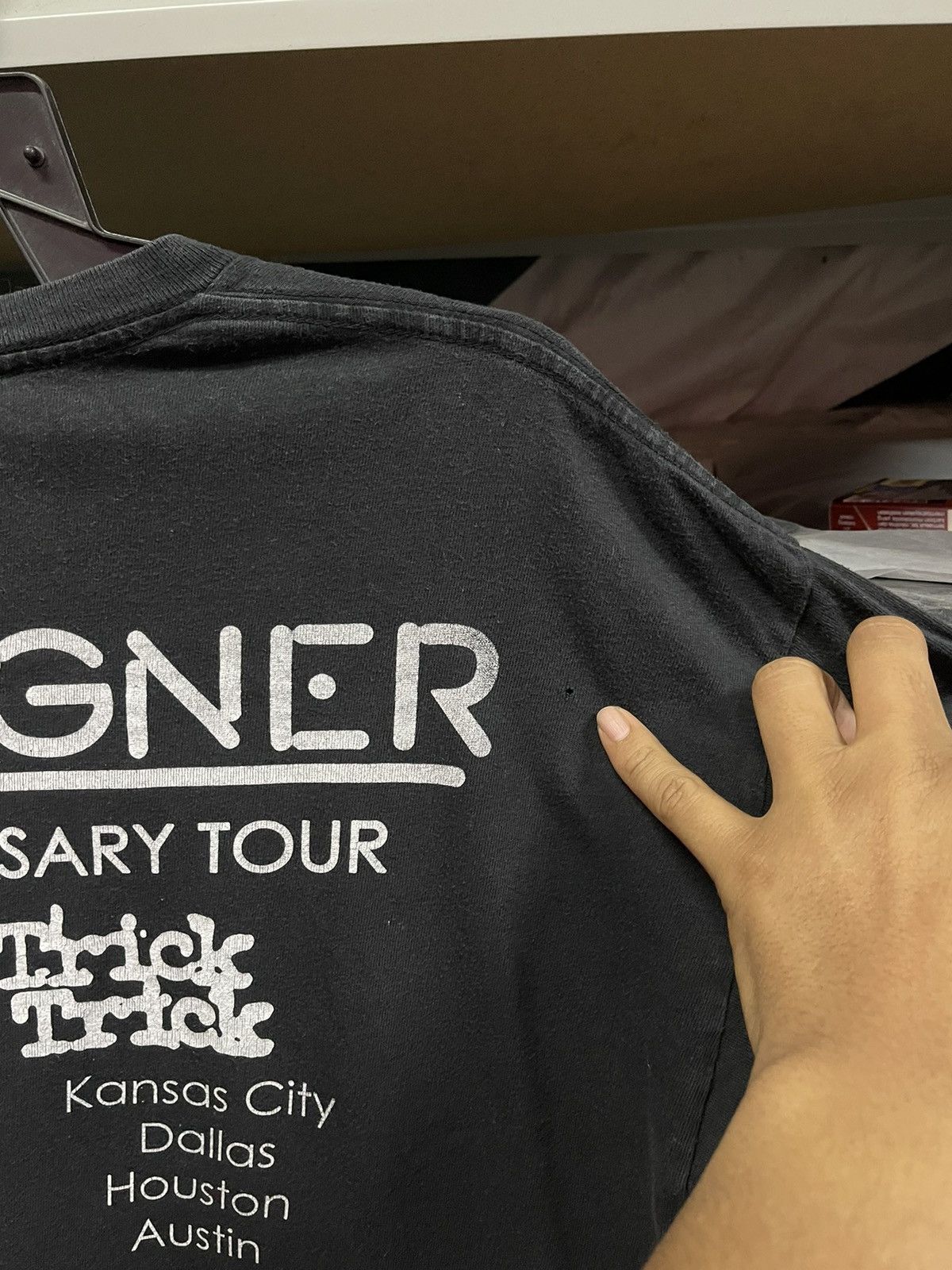 Band Tees Tour Tees x Rock Band - Foreigner🔥🔥🔥 Size US L / EU 52-54 / 3 - 5 Thumbnail