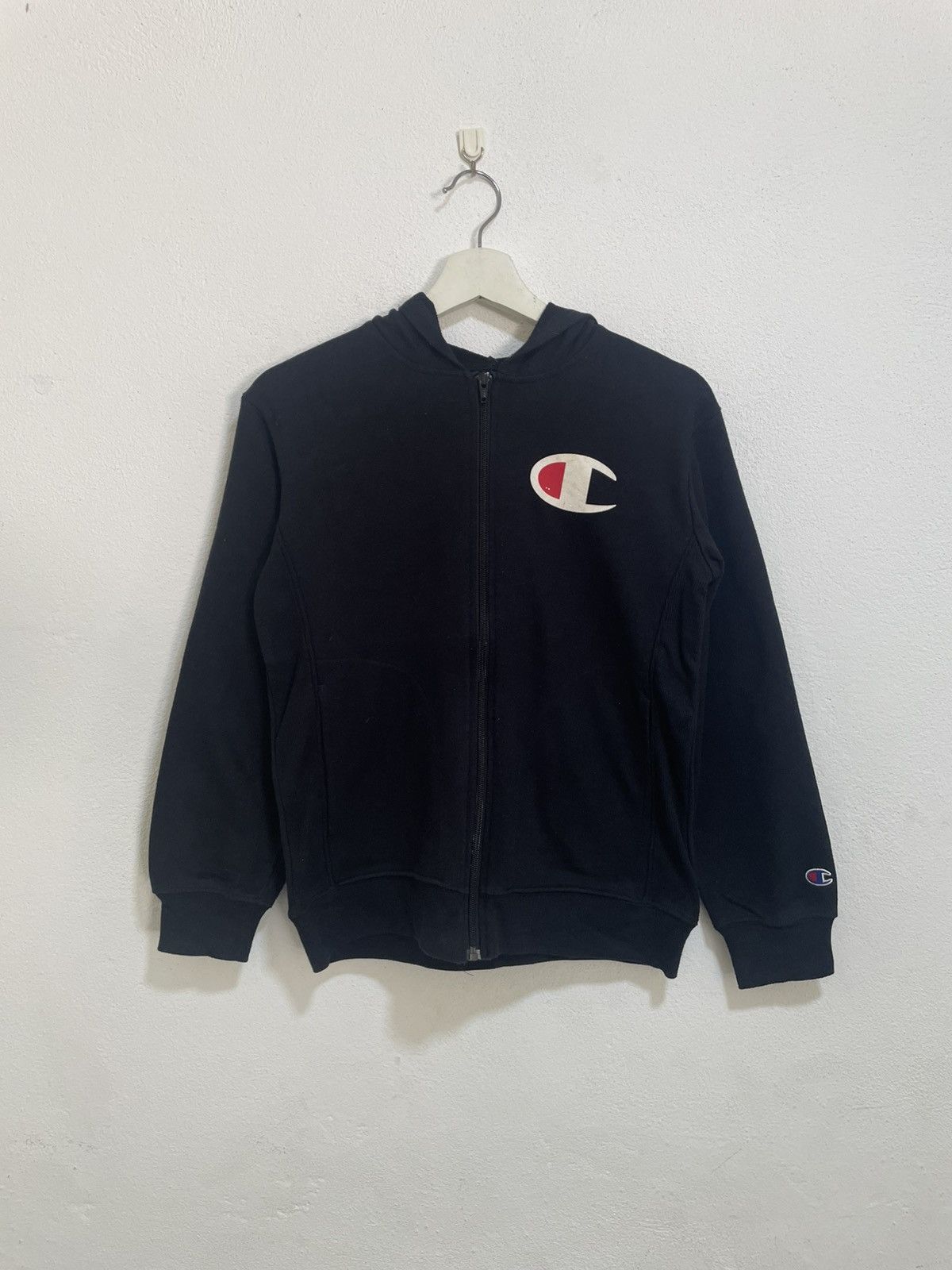 Champion × Vintage vintage y2k champion embroidered logo hoodie sweatshirt Size US S / EU 44-46 / 1 - 1 Thumbnail