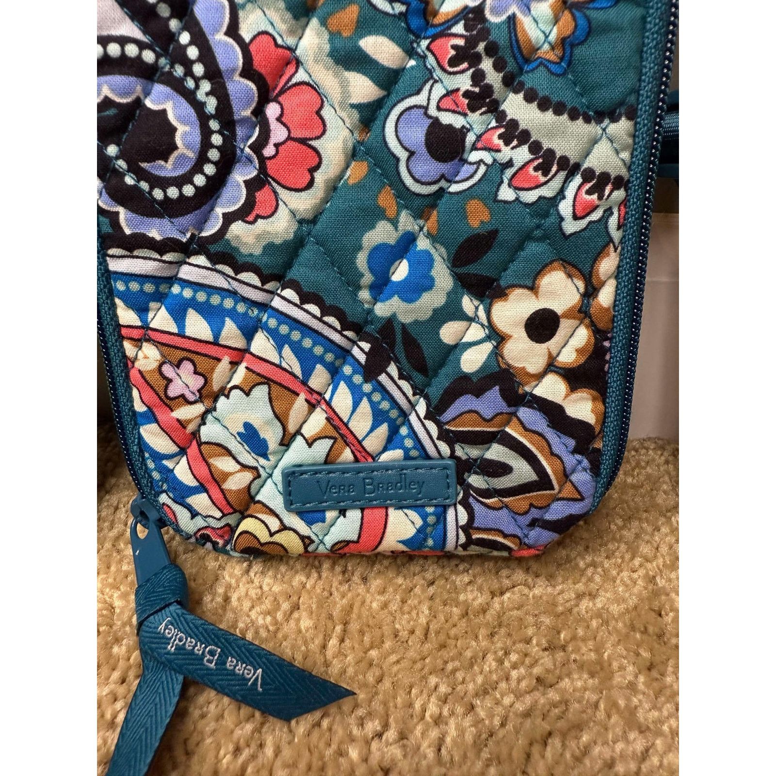 Vera Bradley Vera Bradley Quilted Mini Phone Holder Crossbody Bag Size ONE SIZE - 9 Thumbnail