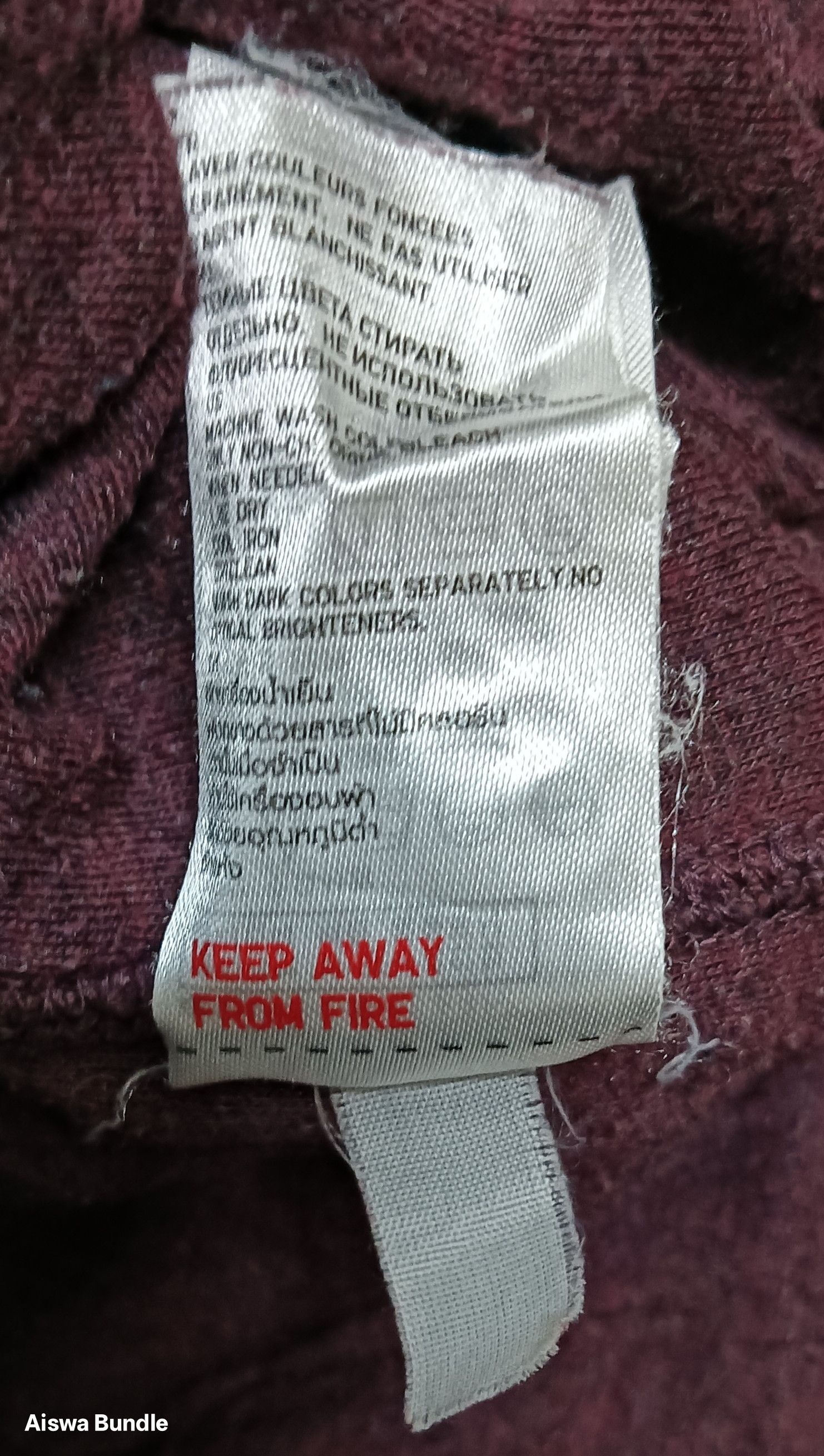 Uniqlo Uniqlo x undercover Long Sleeve Size US L / EU 52-54 / 3 - 13 Thumbnail