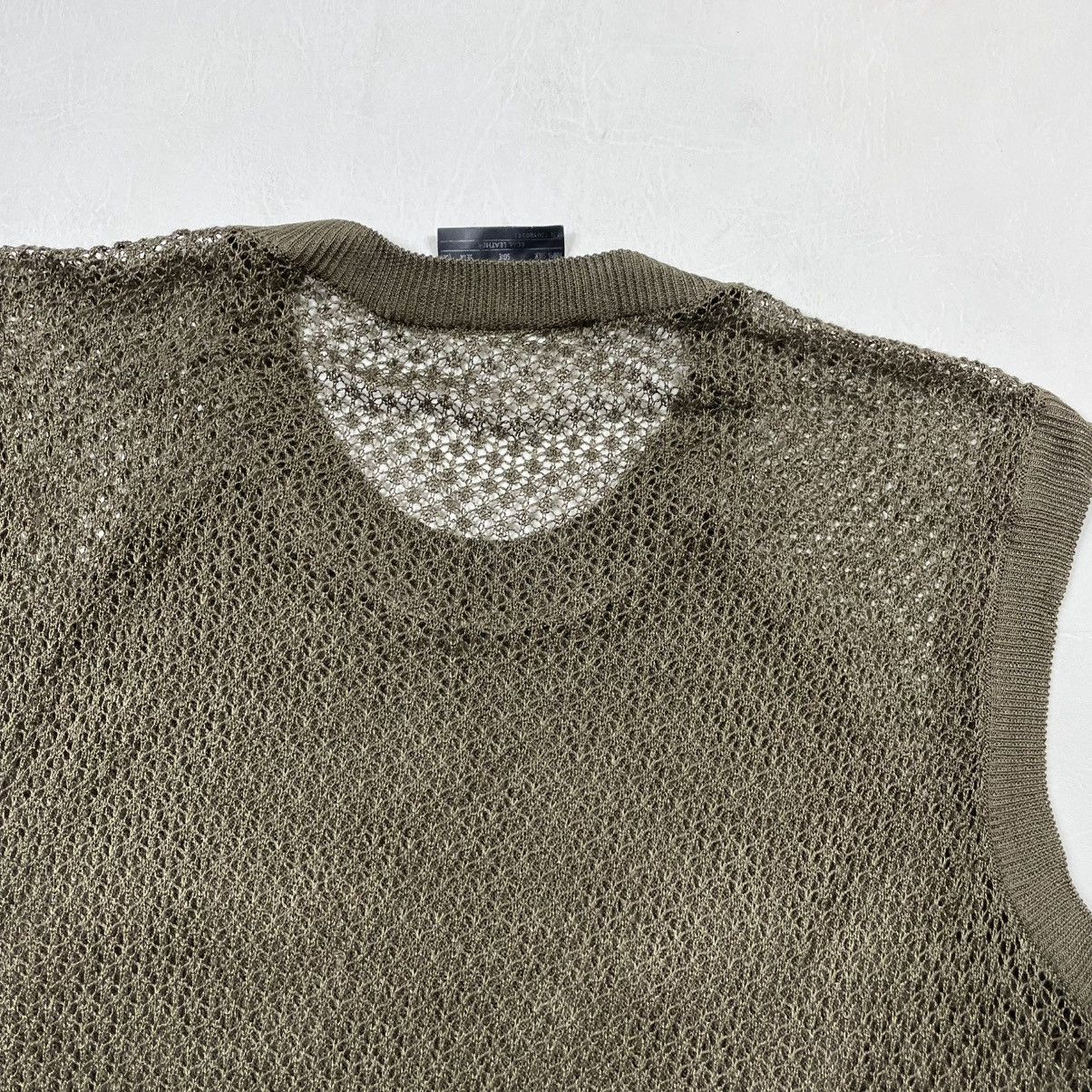 Salvatore Ferragamo SALVATORE FERRAGAMO SLEEVELESS TOP Size S / US 4 / IT 40 - 9 Thumbnail