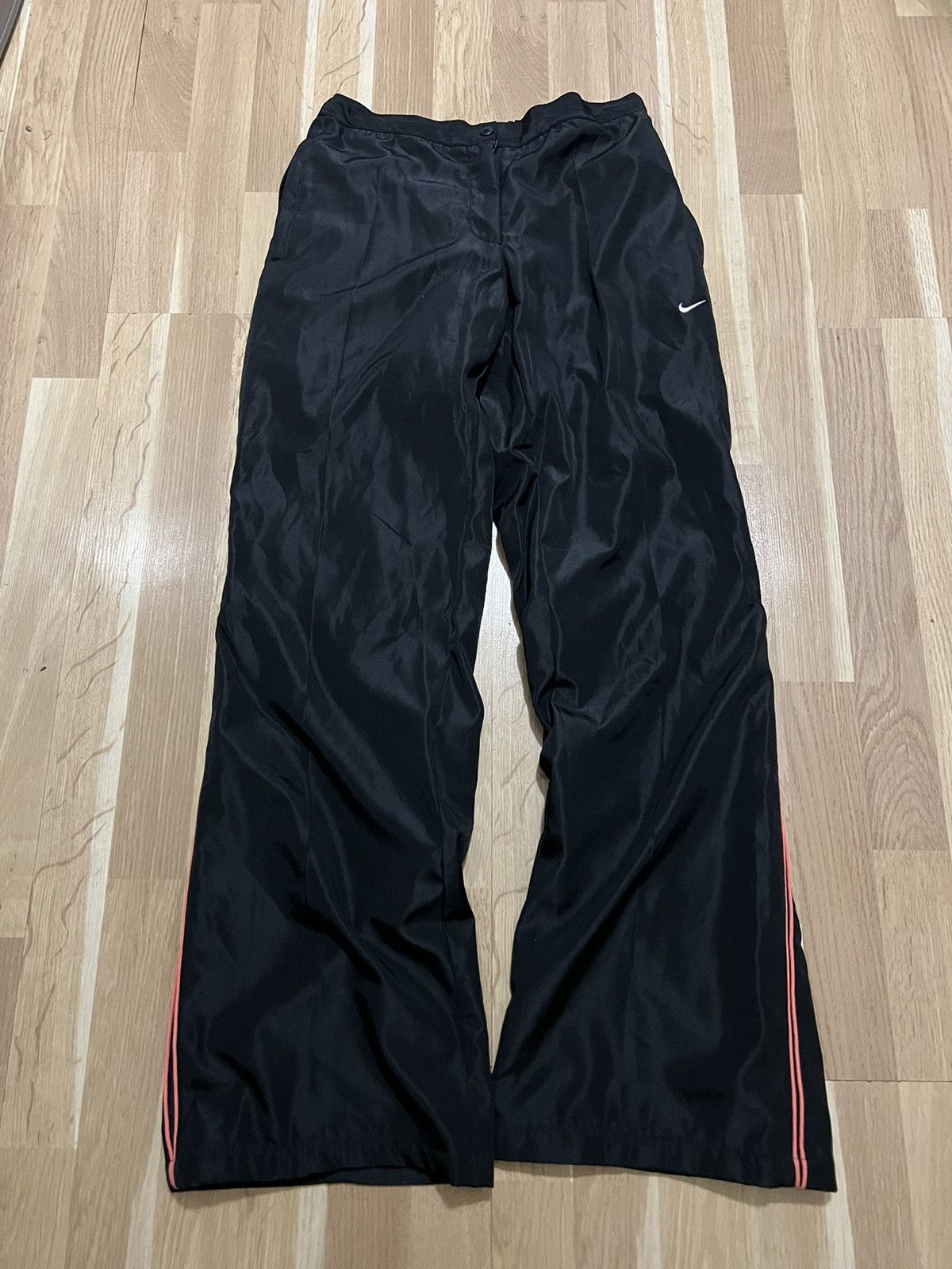 Nike nylon wind pants best sale