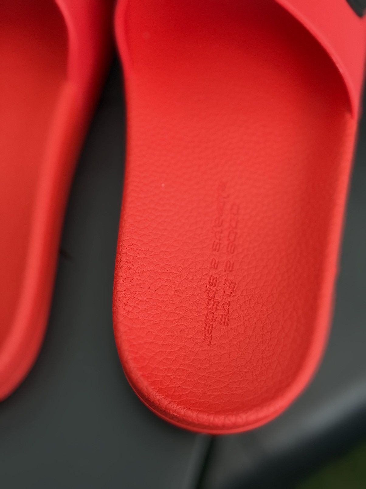 Sp5der Sp5der Red Slip On Slides Size (6) Brand New Size US 6 / EU 39 - 6 Thumbnail