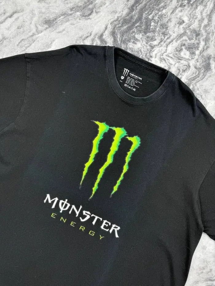 Vintage Vintage Monster Energy Big Logo T-Shirt Y2K Size US XL / EU 56 / 4 - 2 Thumbnail