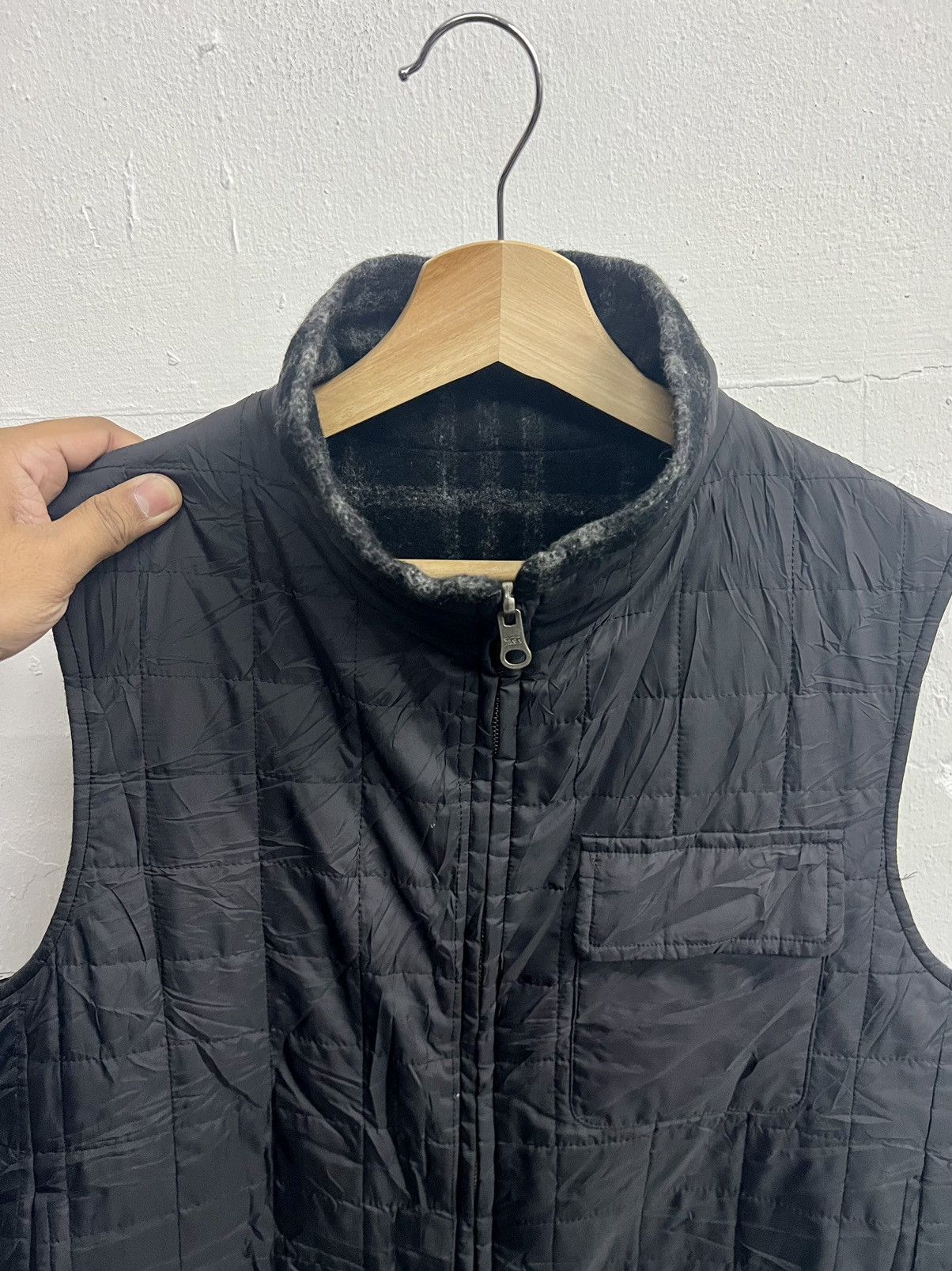 Burberry Burberry London Wool Checkered Black Reversible Vest Size US L / EU 52-54 / 3 - 8 Thumbnail