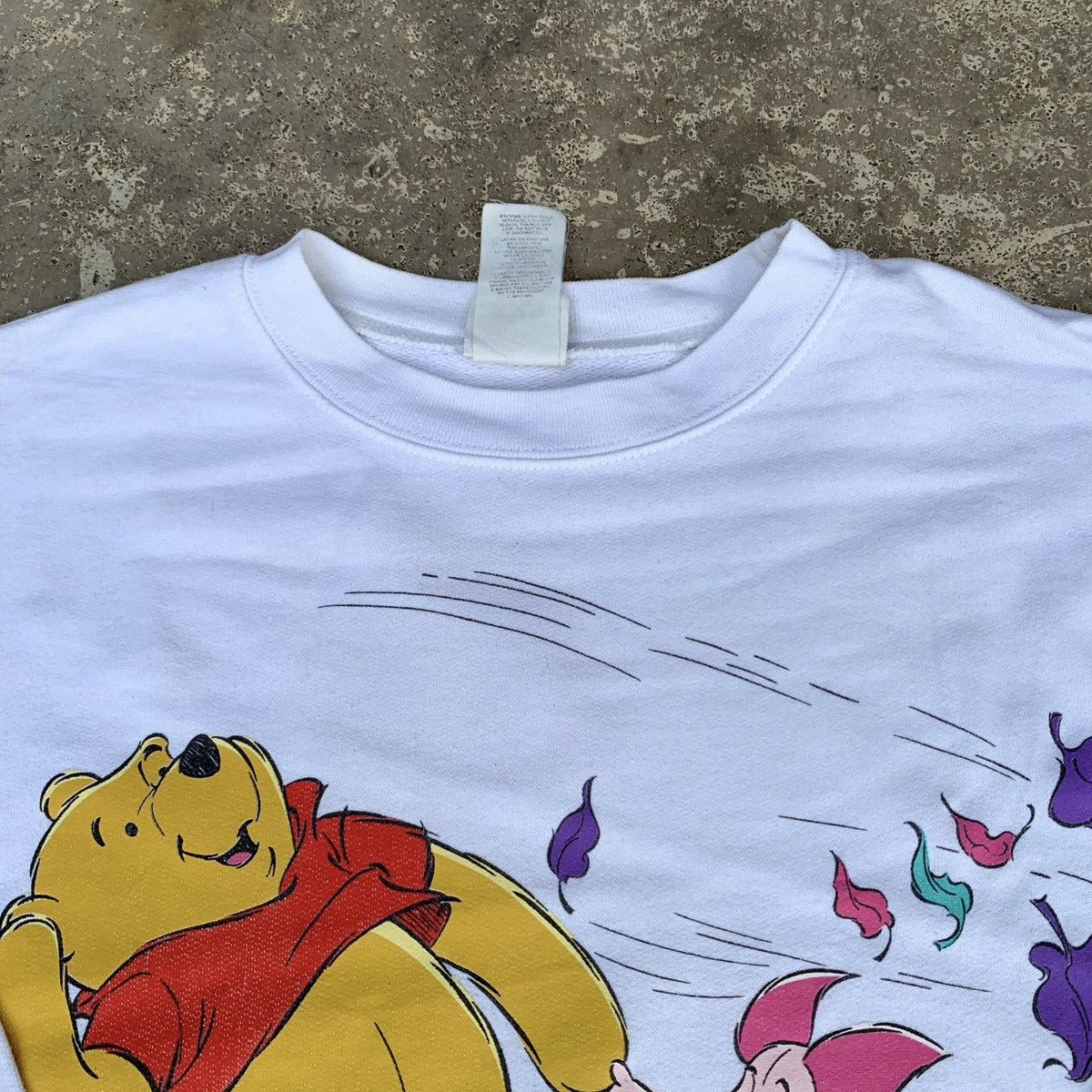 Disney Vintage 90s Pooh Disney Crewneck Big Logo Size US S / EU 44-46 / 1 - 7 Thumbnail