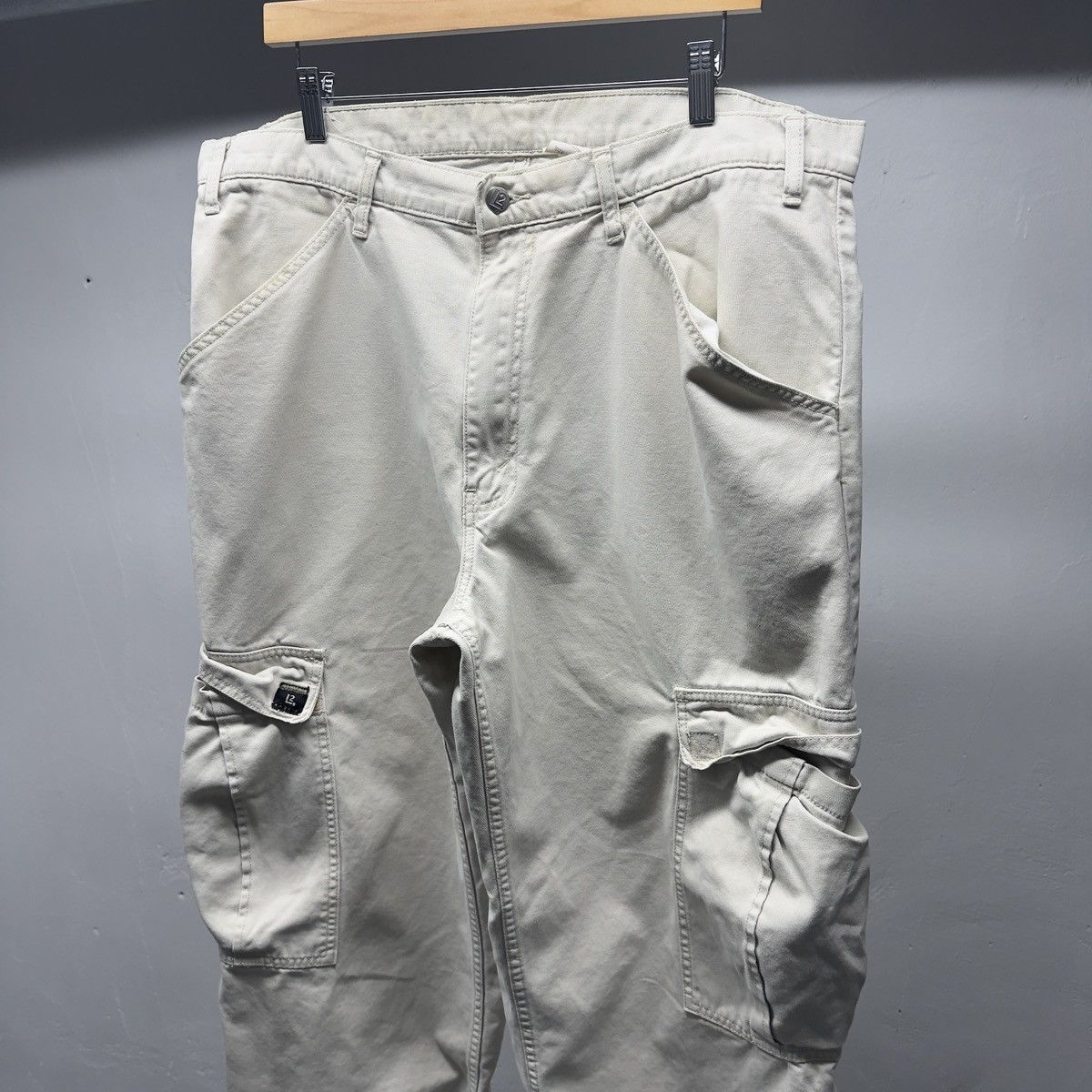 Levi's Thrashed Levi's L2 Baggy Wide Cargo Pants ERD Grunge Jnco Size US 38 / EU 54 - 3 Thumbnail