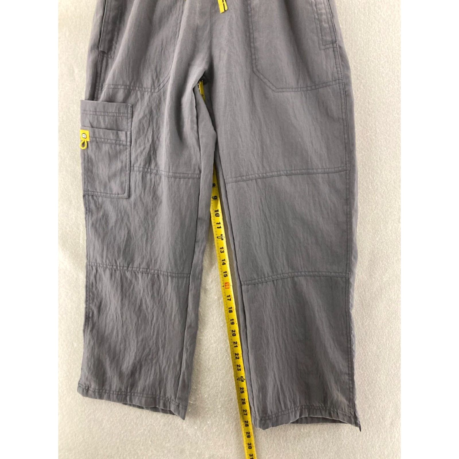 Vintage Spread Good Cheer! Scrub Pants Womens LP Gray Cargo Pocket Medical Drawstring Pants Size 36" / US 14 / IT 50 - 5 Thumbnail