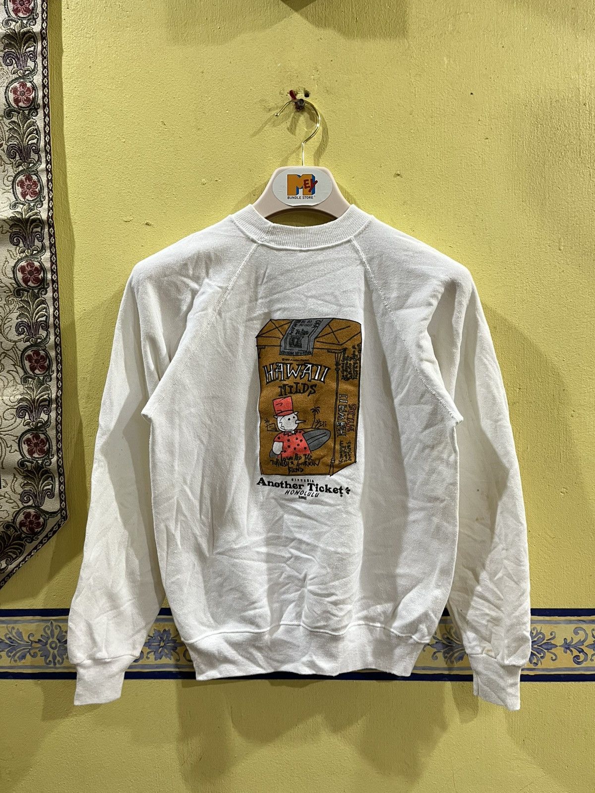 Hanes vintage 80s Another Ticket Honolulu triblend sweatshirt Size US S / EU 44-46 / 1 - 1 Thumbnail